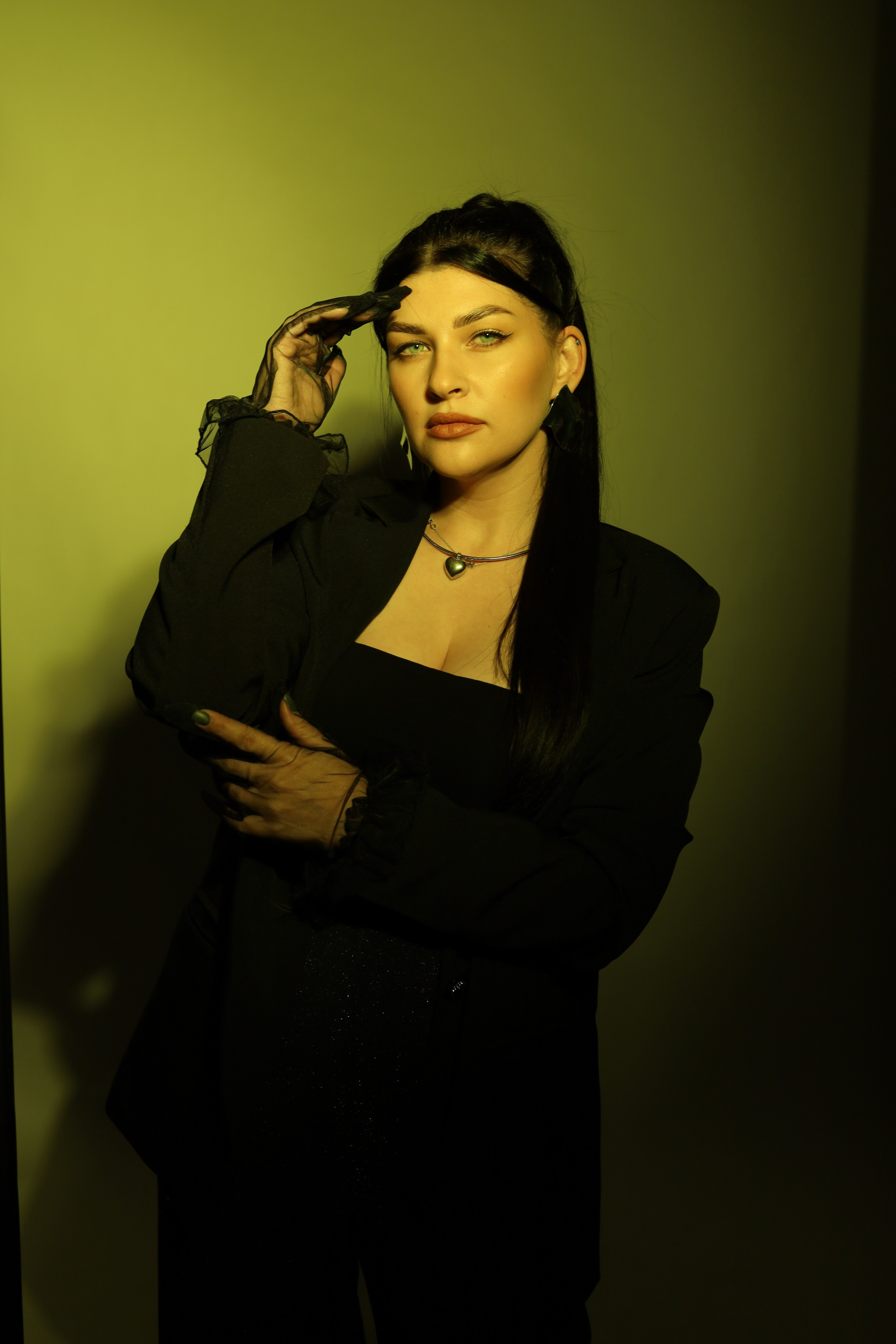 Селфи-студия «STORIES» профессиональная фотосессия без фотографа в Одинцово