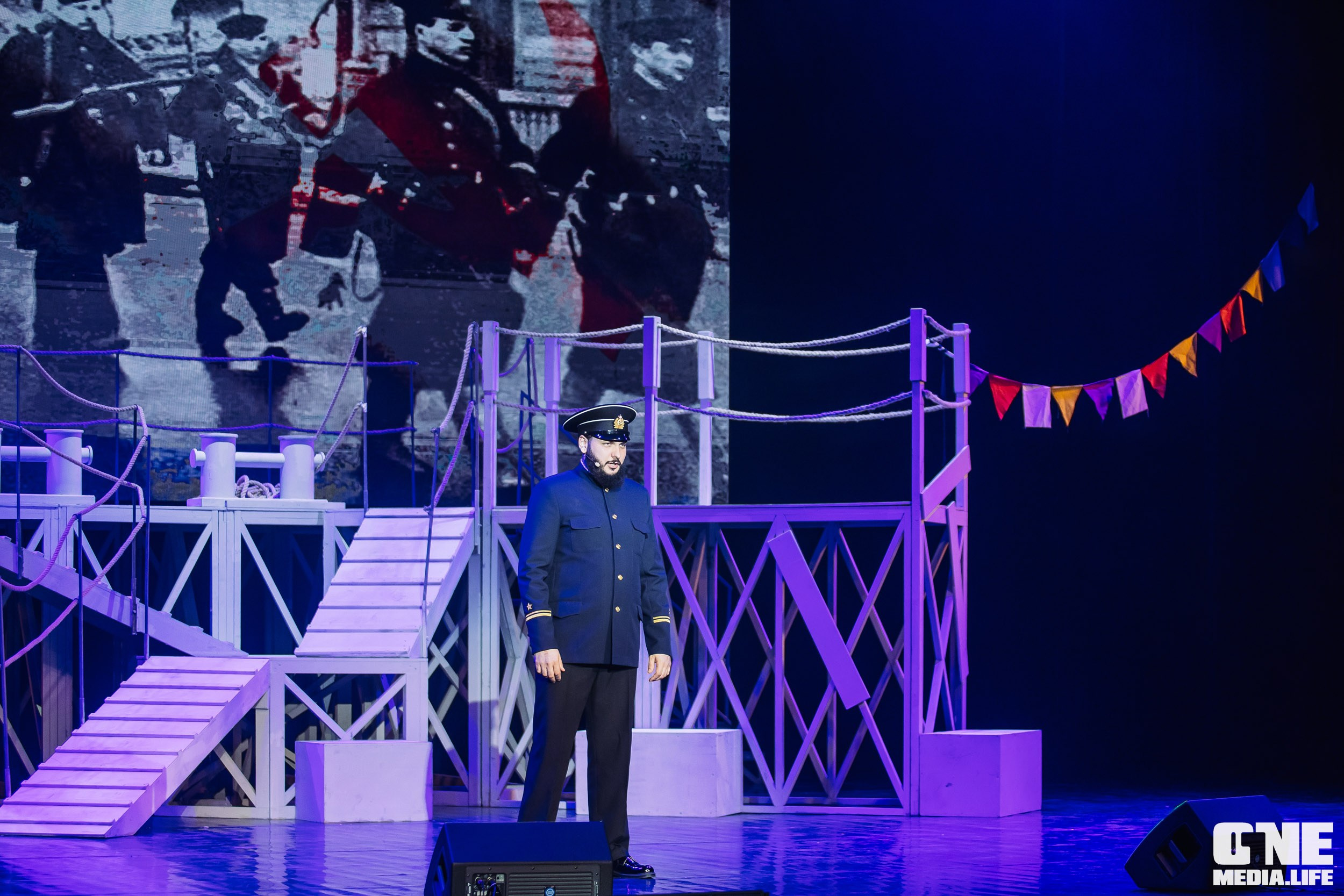 Фоторепортаж из Янтарь Холла. One Media Life: фоторепортажи, фотоотчеты с мероприятий и заведений