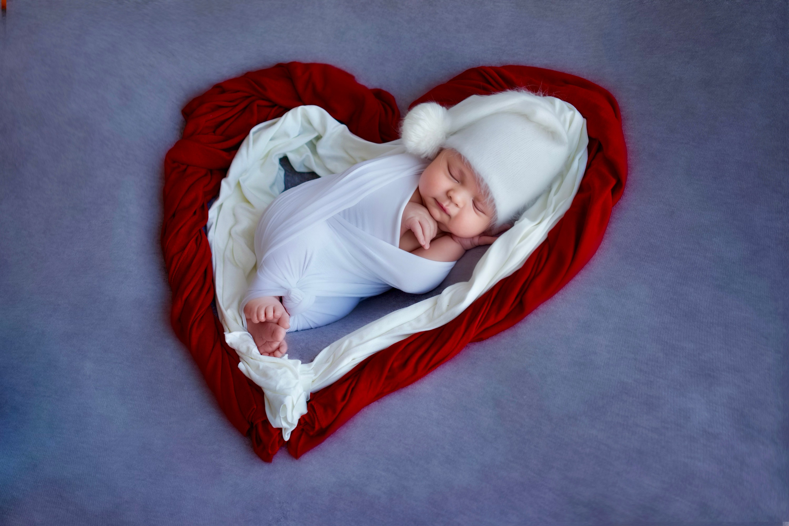 Фотограф новорождённых newborn деток до года в Кемерово Ксения Вакула