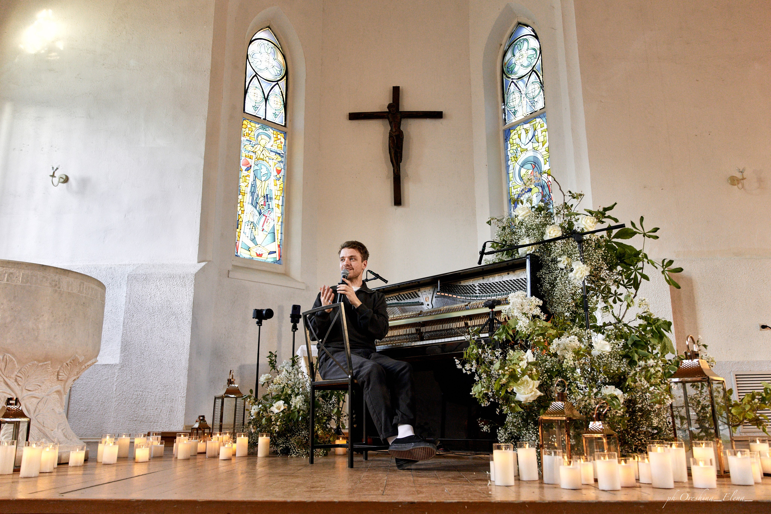 Концерт Дениса Стельмаха. Ульяновск, Евангелическо-Лютеранская церковь Св.Марии. Свадебный и семейный фотограф в Ульяновске Орешина Елена