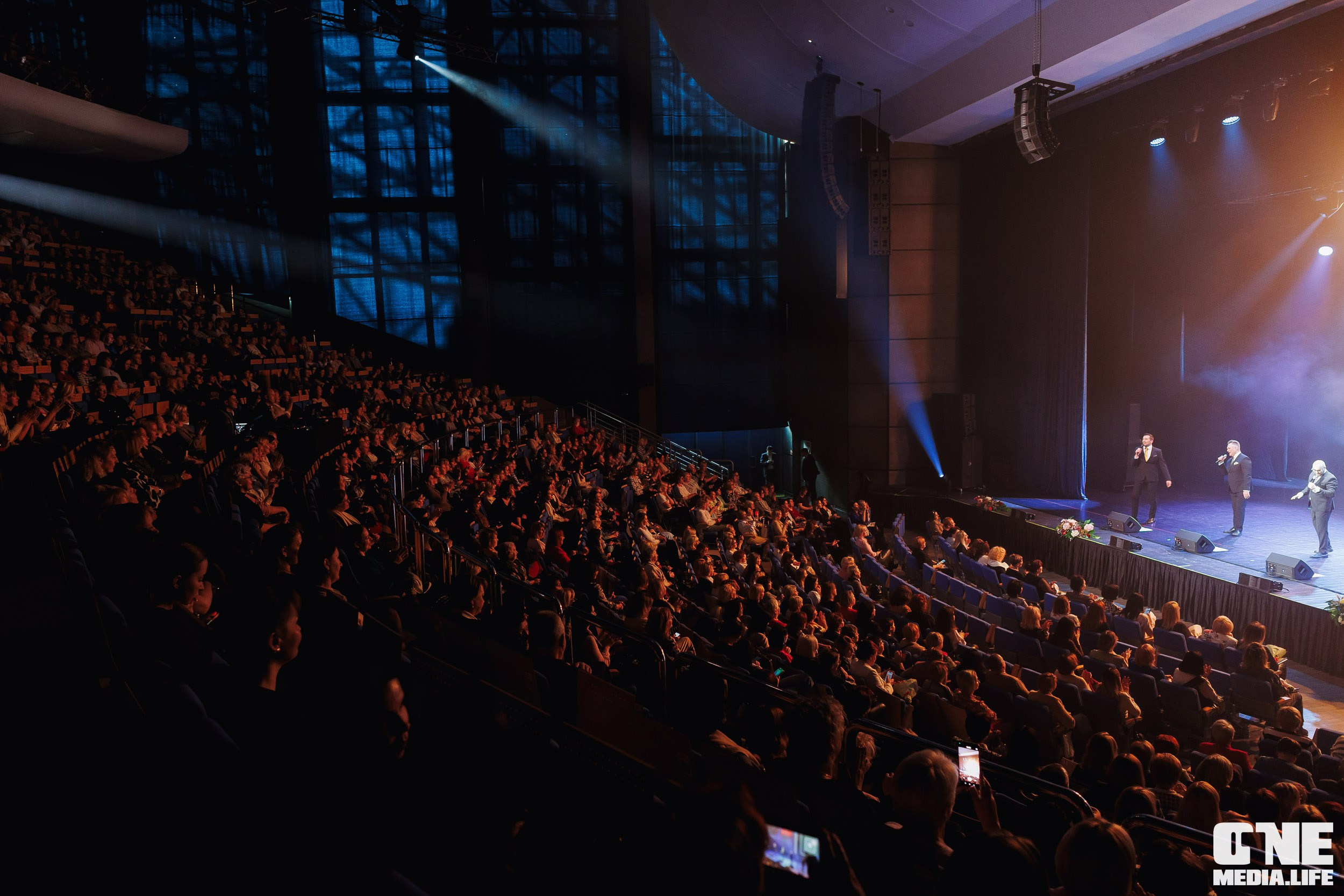 Фоторепортаж из Янтарь Холла. One Media Life: фоторепортажи, фотоотчеты с мероприятий и заведений