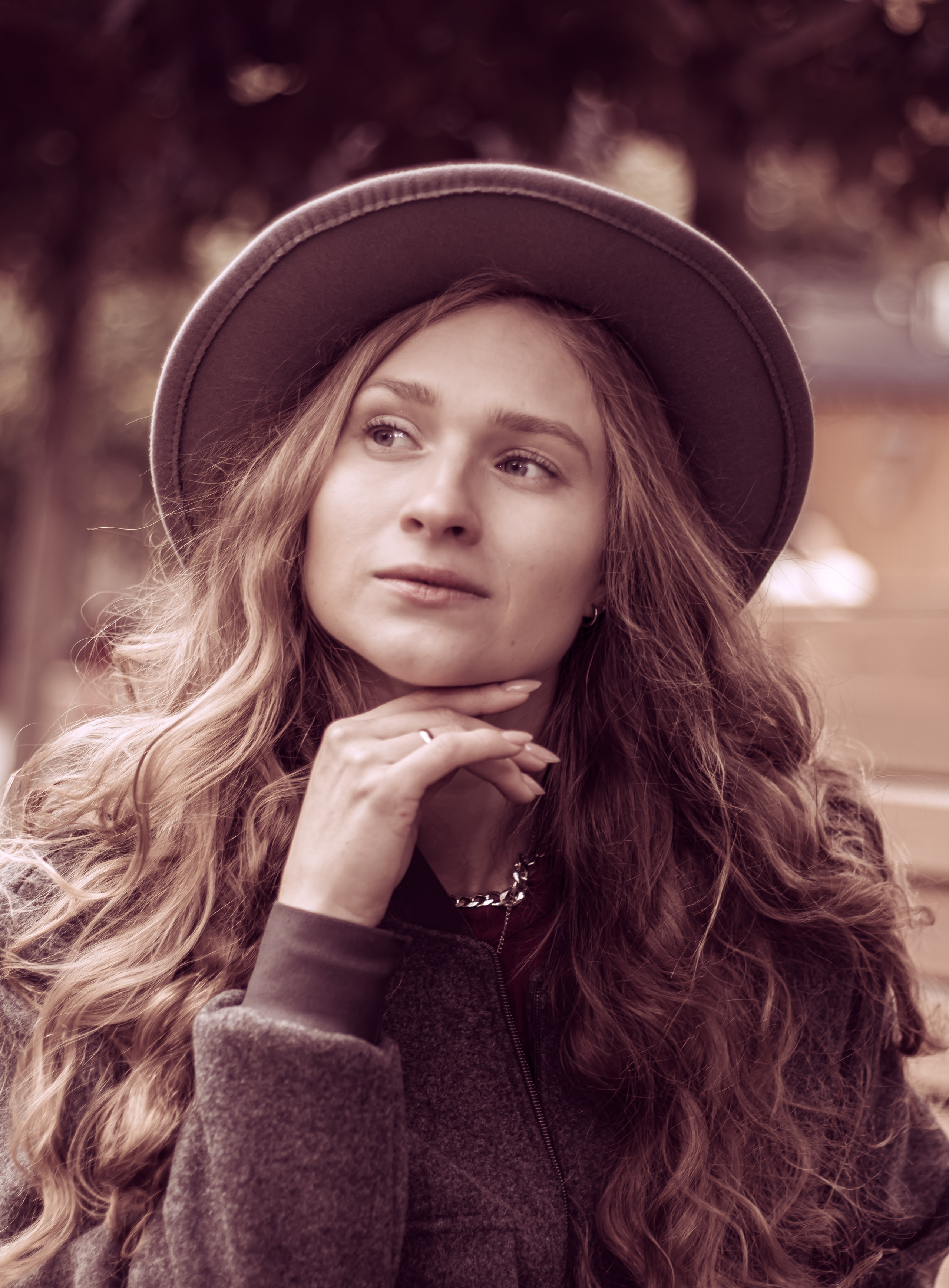 Осенняя фотосессия, журнал, fashion-съёмка, Хлебозавод № 9, Москва, портрет, стильная фотосессия, Елена Карасёва фотограф, журнальная подача,