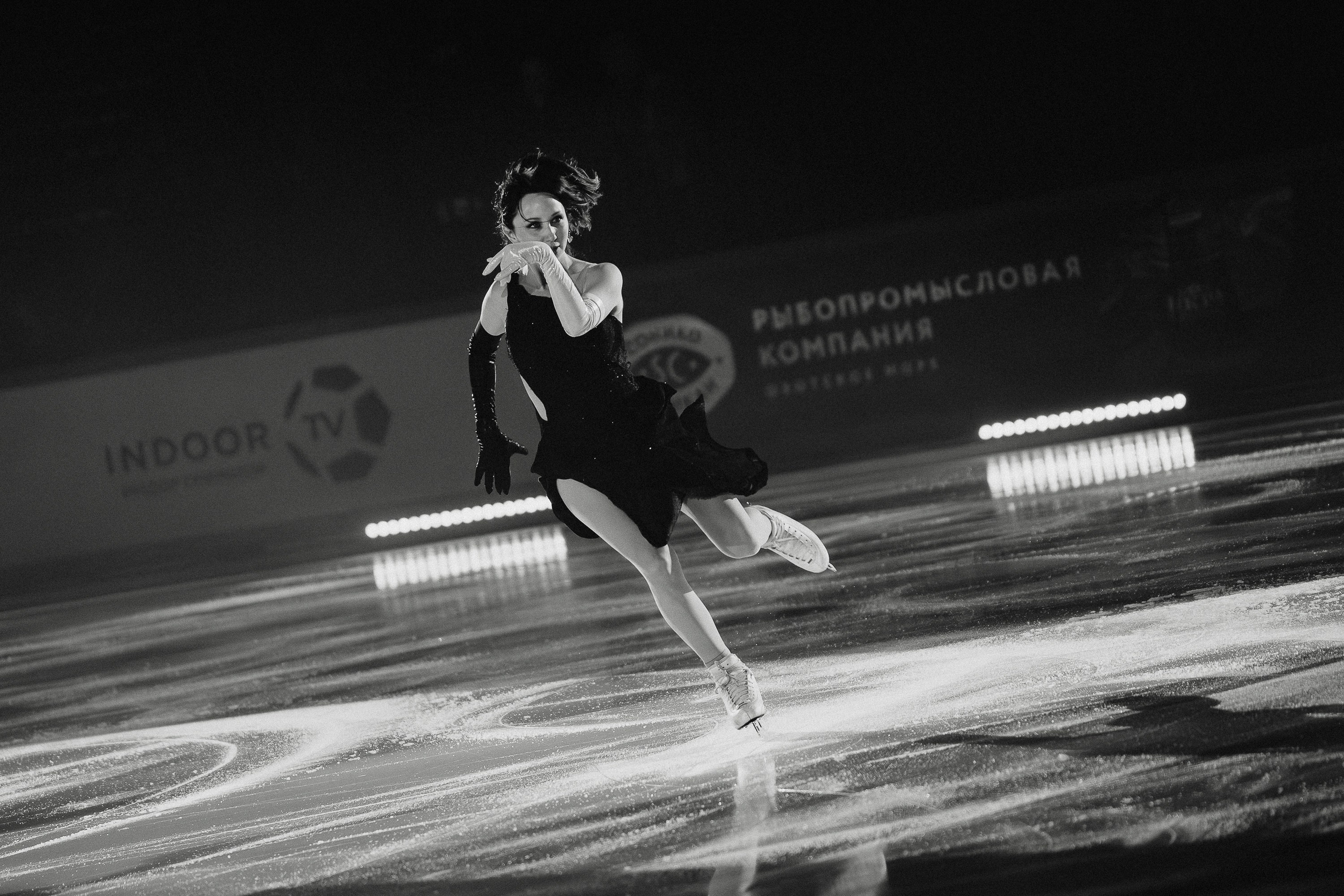 Шоу Этери Тутберидзе в Новосибирске. Воробьева Ксения — Спортивный и танцевальный фотограф Новосибирск