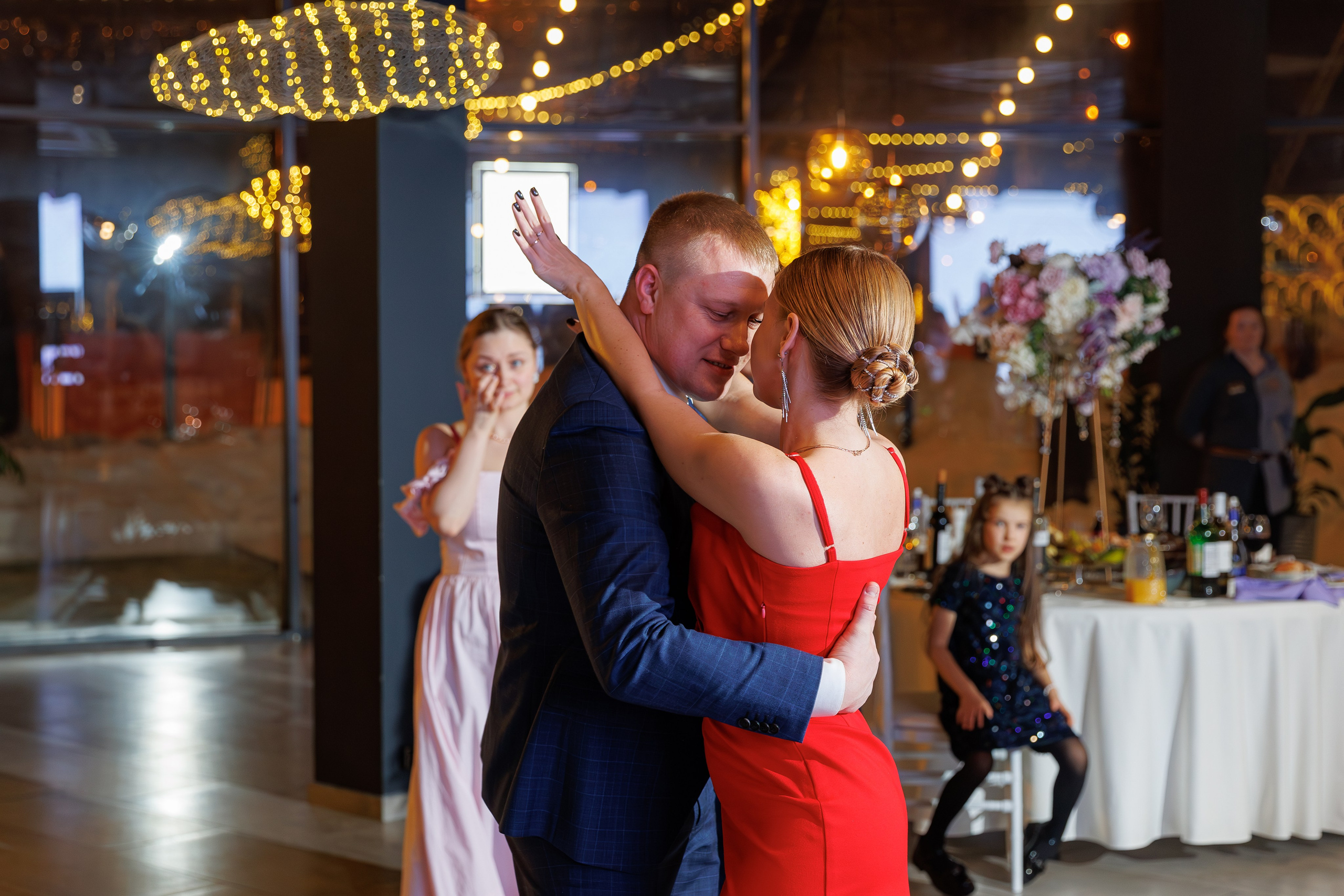 Свадьба в ресторане Малиновка м.Сокольники. Свадебный фотограф Москва и МО Сергей Киржаев