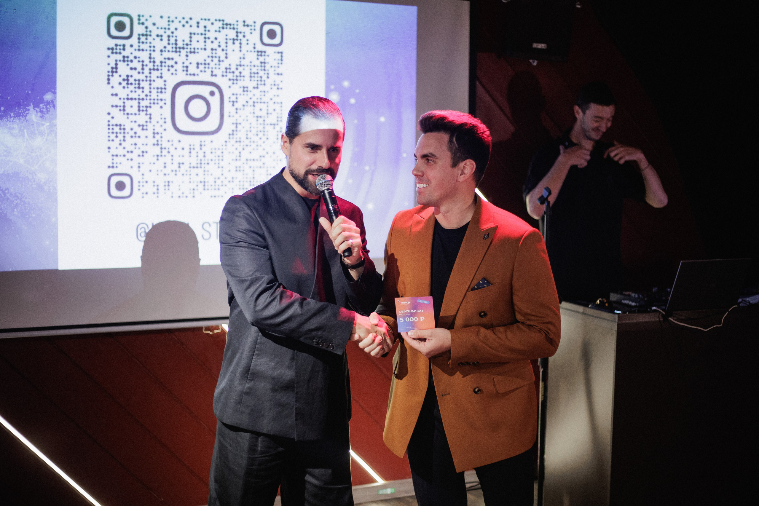 ПЯТНИЦА 2.0. СВОИ. ФОТООТЧЕТЫ-СОБЫТИЯ-МЕСТА