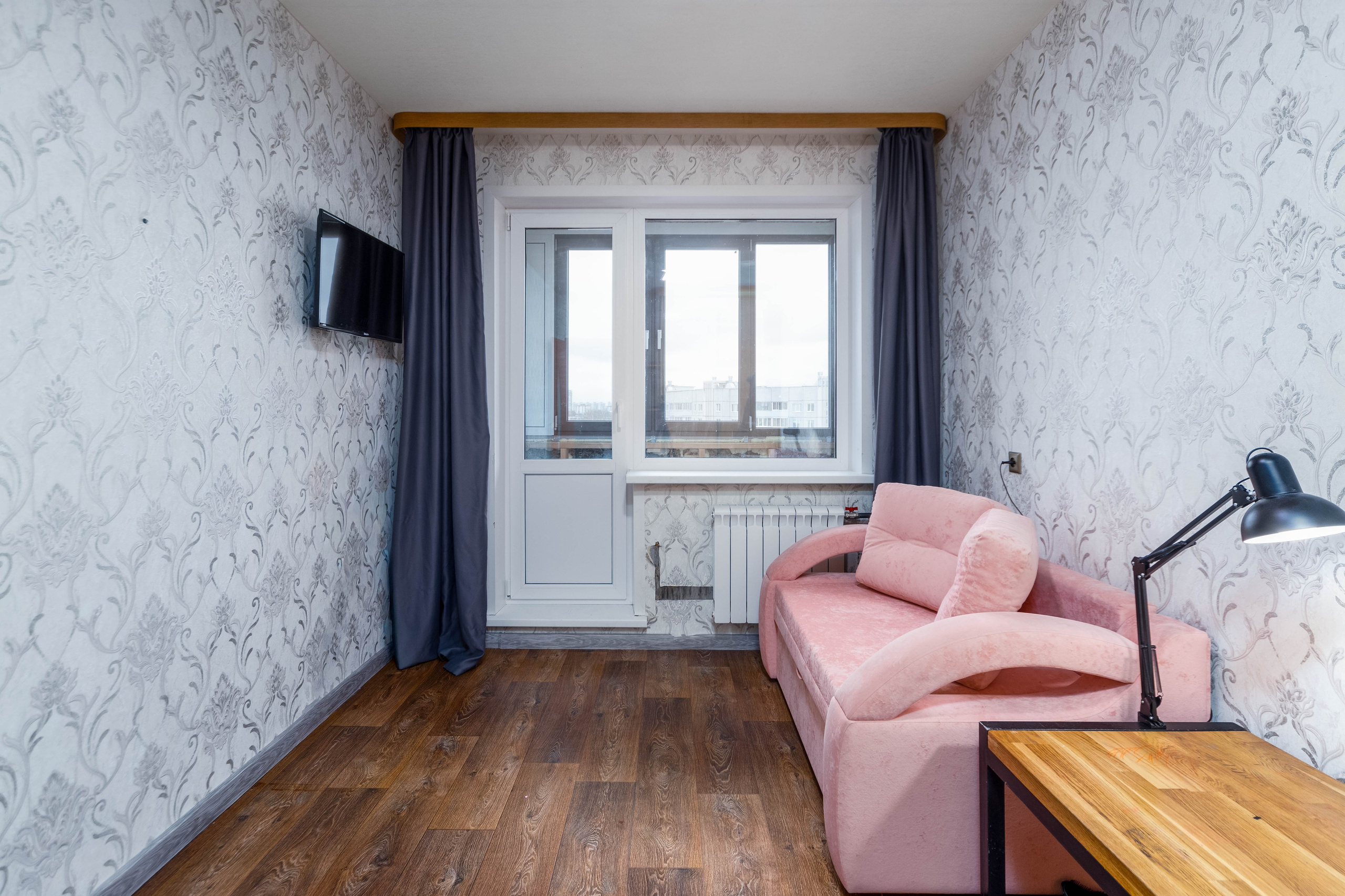 Интерьер детской в двушке в Серебрянке с видом на парк