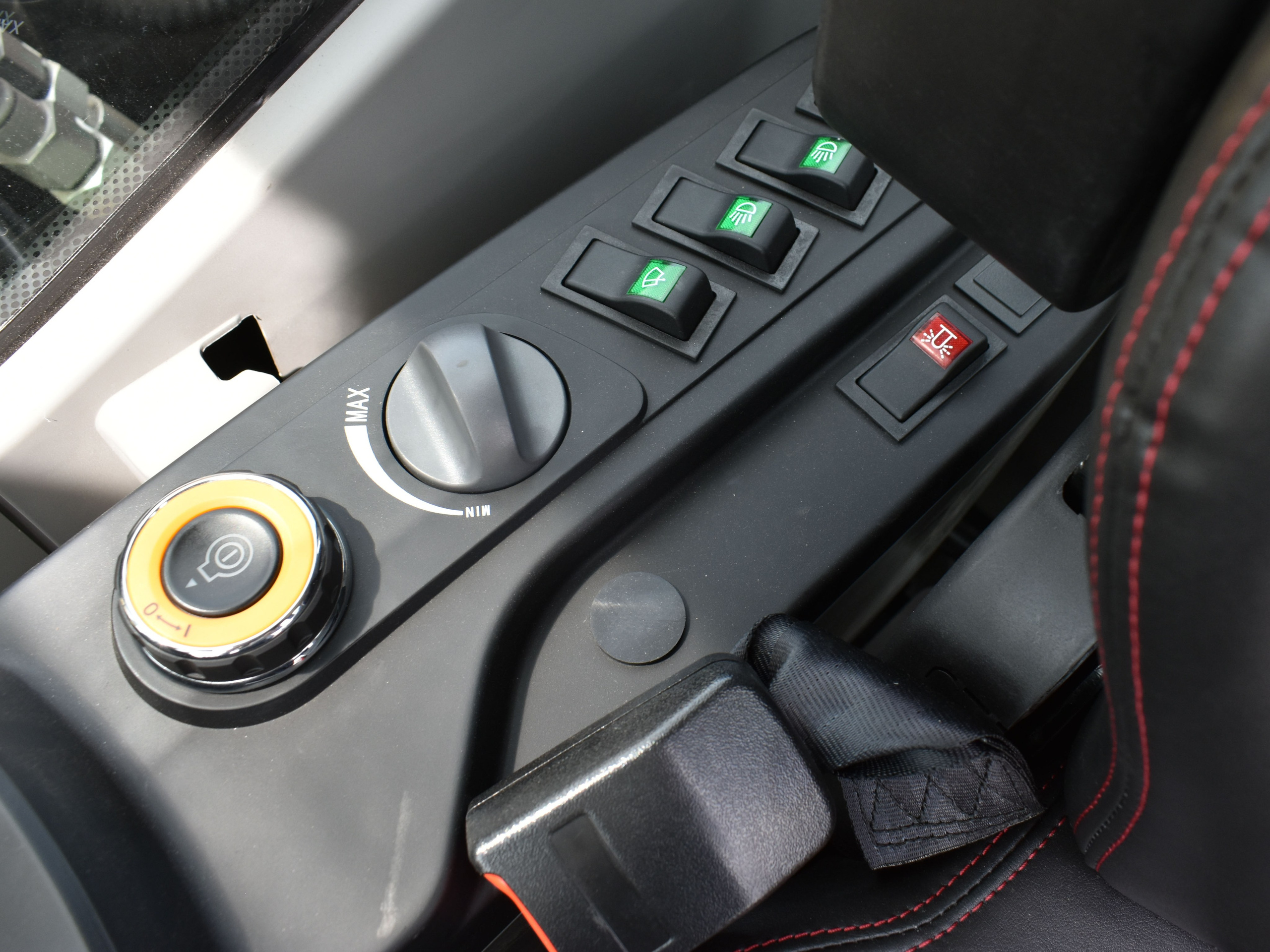 Фото гус.экс Weheavy WE130E2-H. Продажа и обслуживание грузовой техники и спецтехники в г. Новосибирск компания СТИ