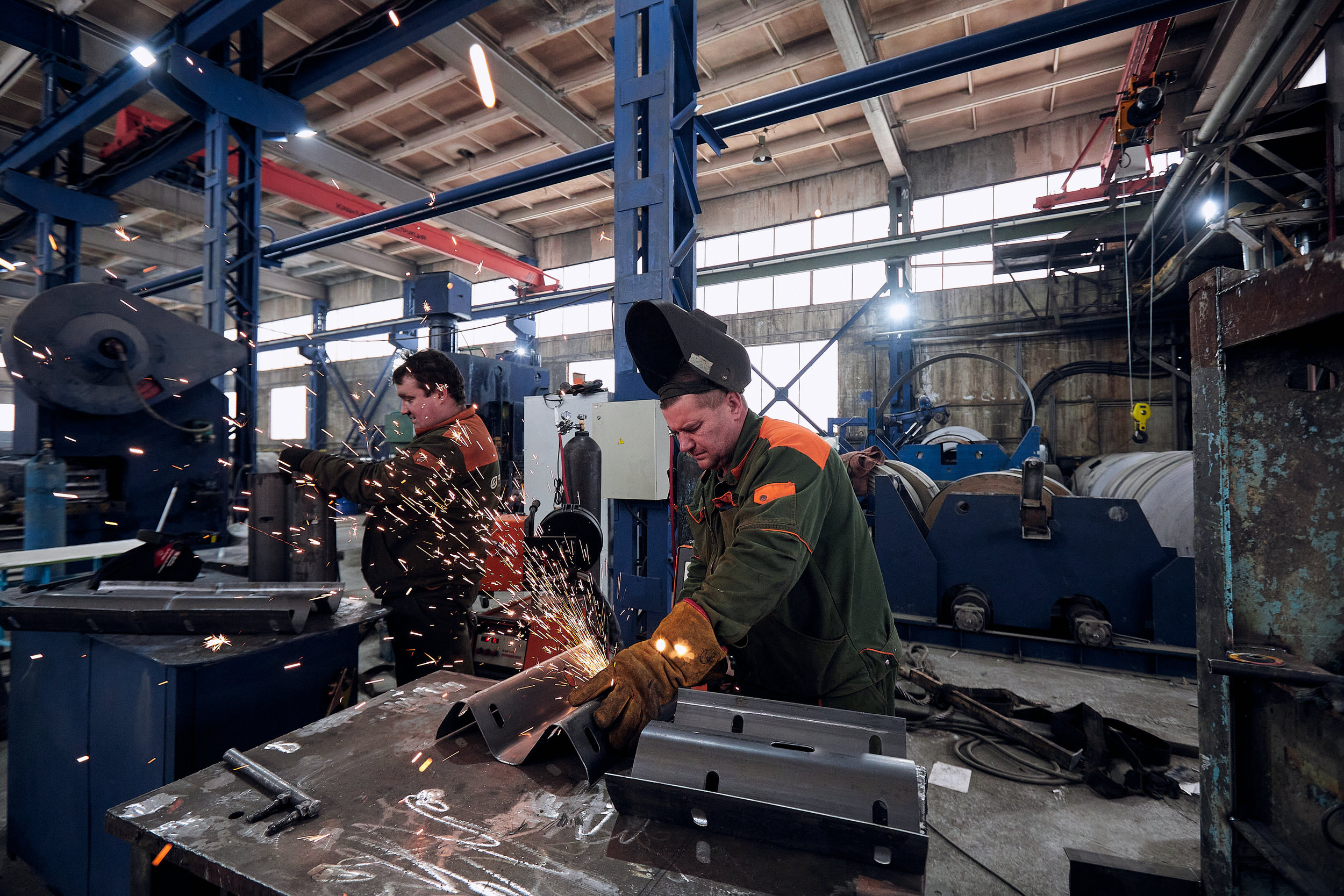 Съемка с производства металлоконструкций для дорожной и энергетической отрасли. Контент для бизнеса в Екатеринбурге Полдень Медиа