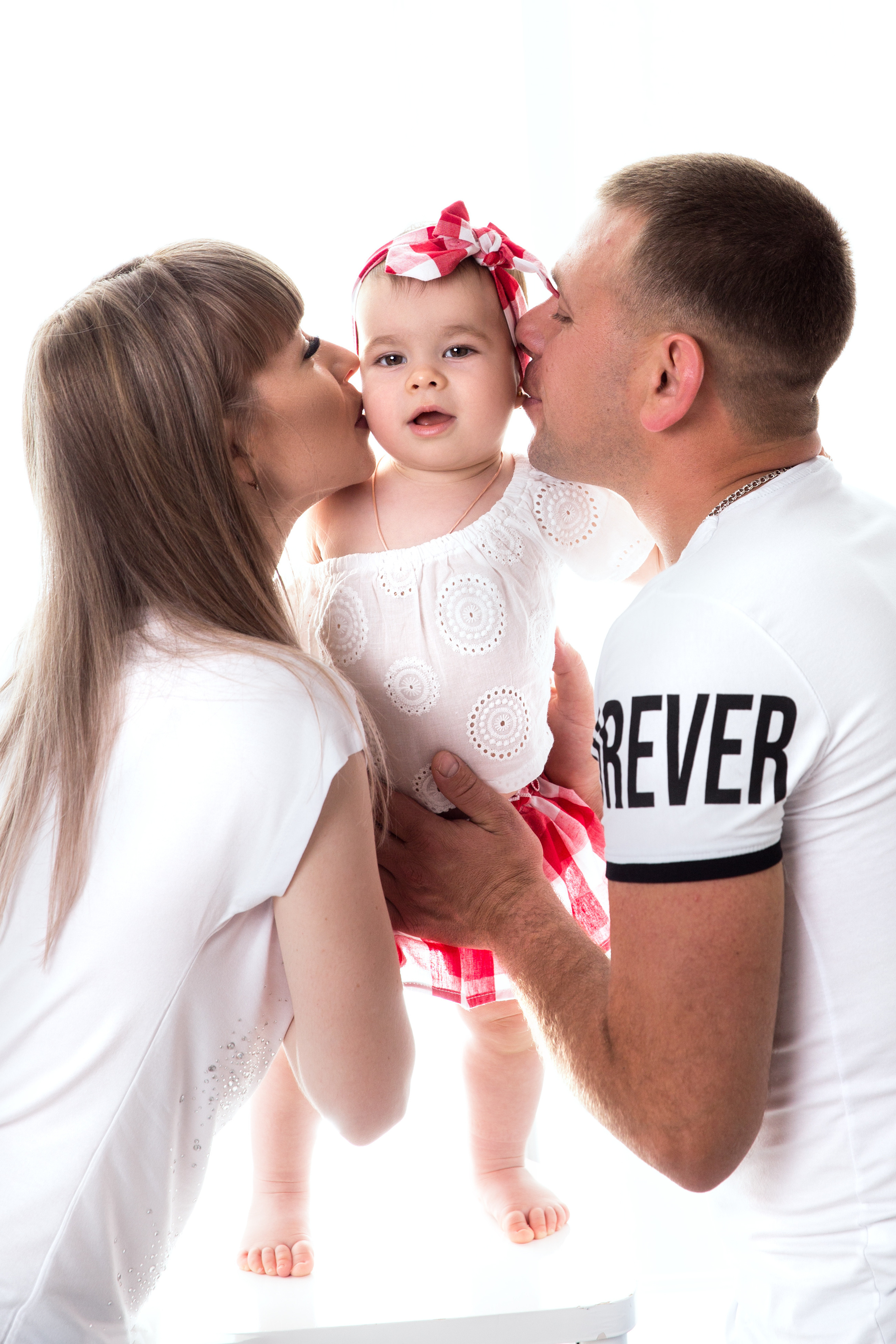 Фотосессия ГОДОВАСИЕ. Фотограф новорожденных, детей до года и беременных в Симферополе