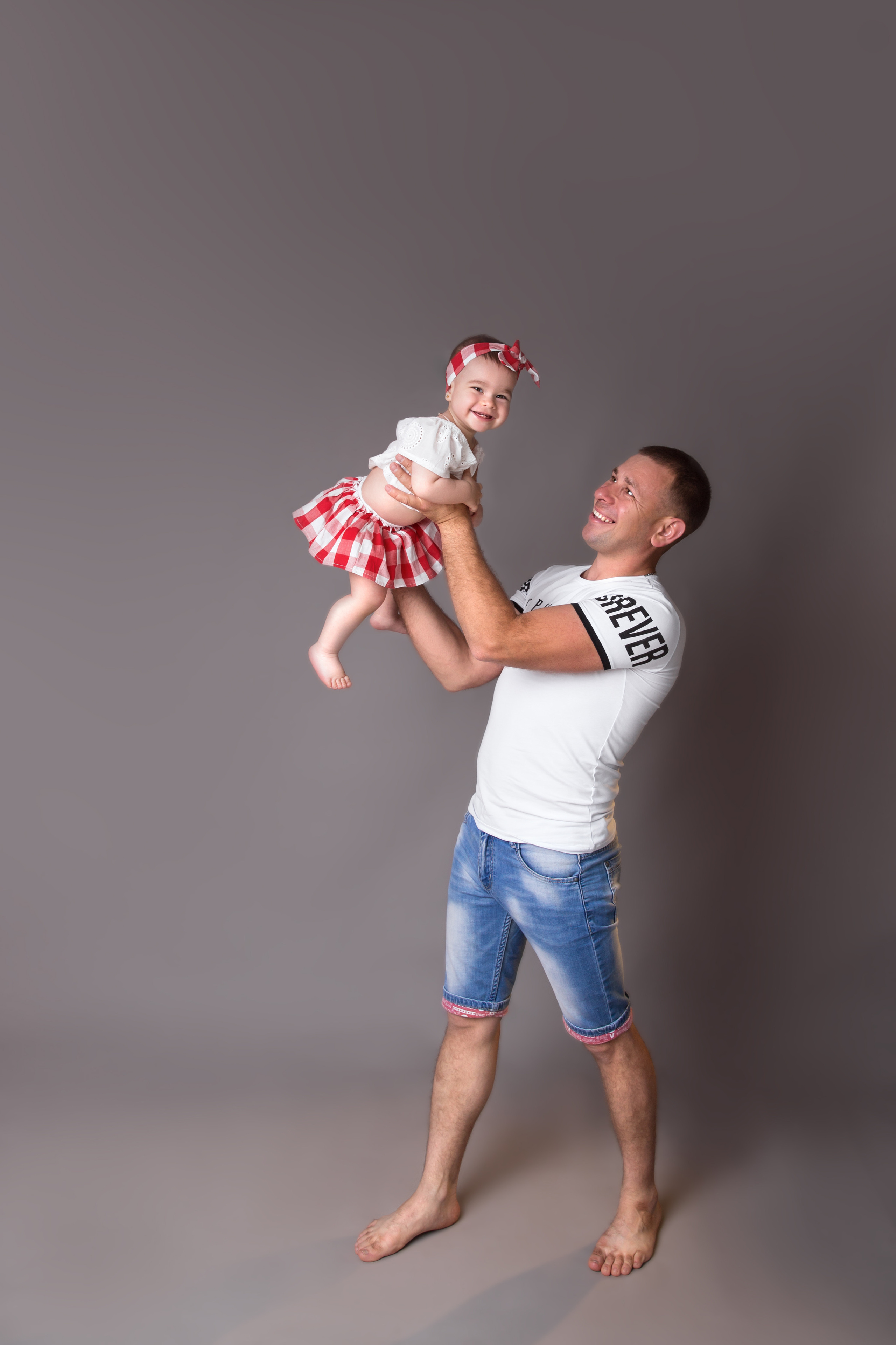 Фотосессия ГОДОВАСИЕ. Фотограф новорожденных, детей до года и беременных в Симферополе