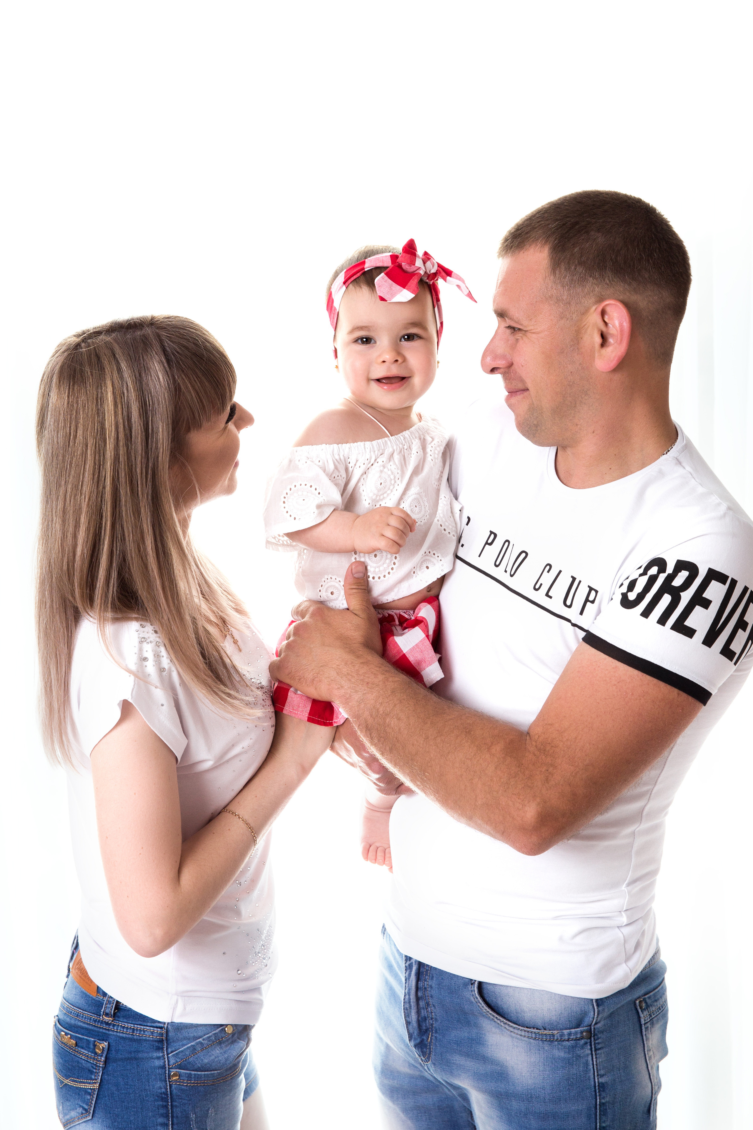 Фотосессия ГОДОВАСИЕ. Фотограф новорожденных, детей до года и беременных в Симферополе