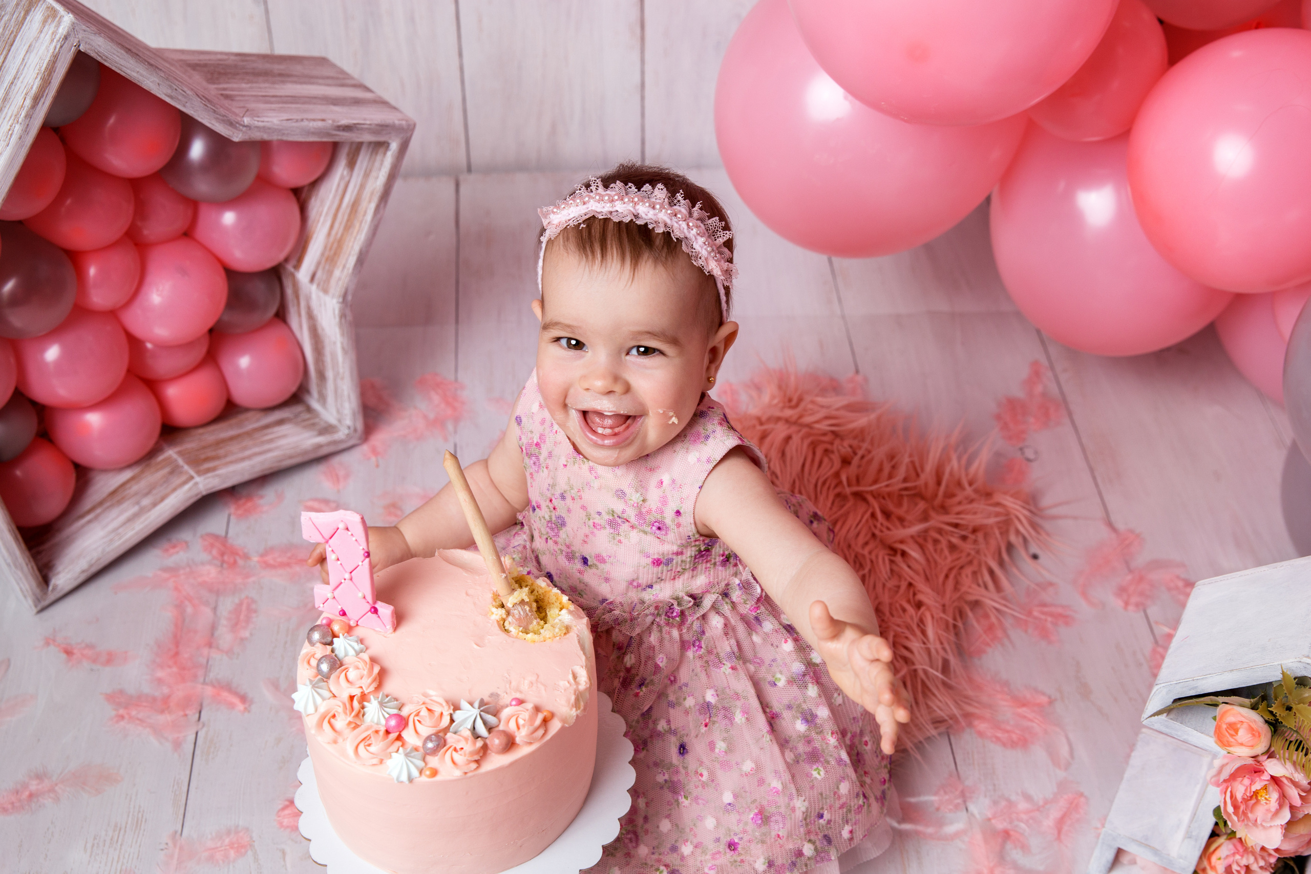 Фотосессия ГОДОВАСИЕ. Фотограф новорожденных, детей до года и беременных в Симферополе