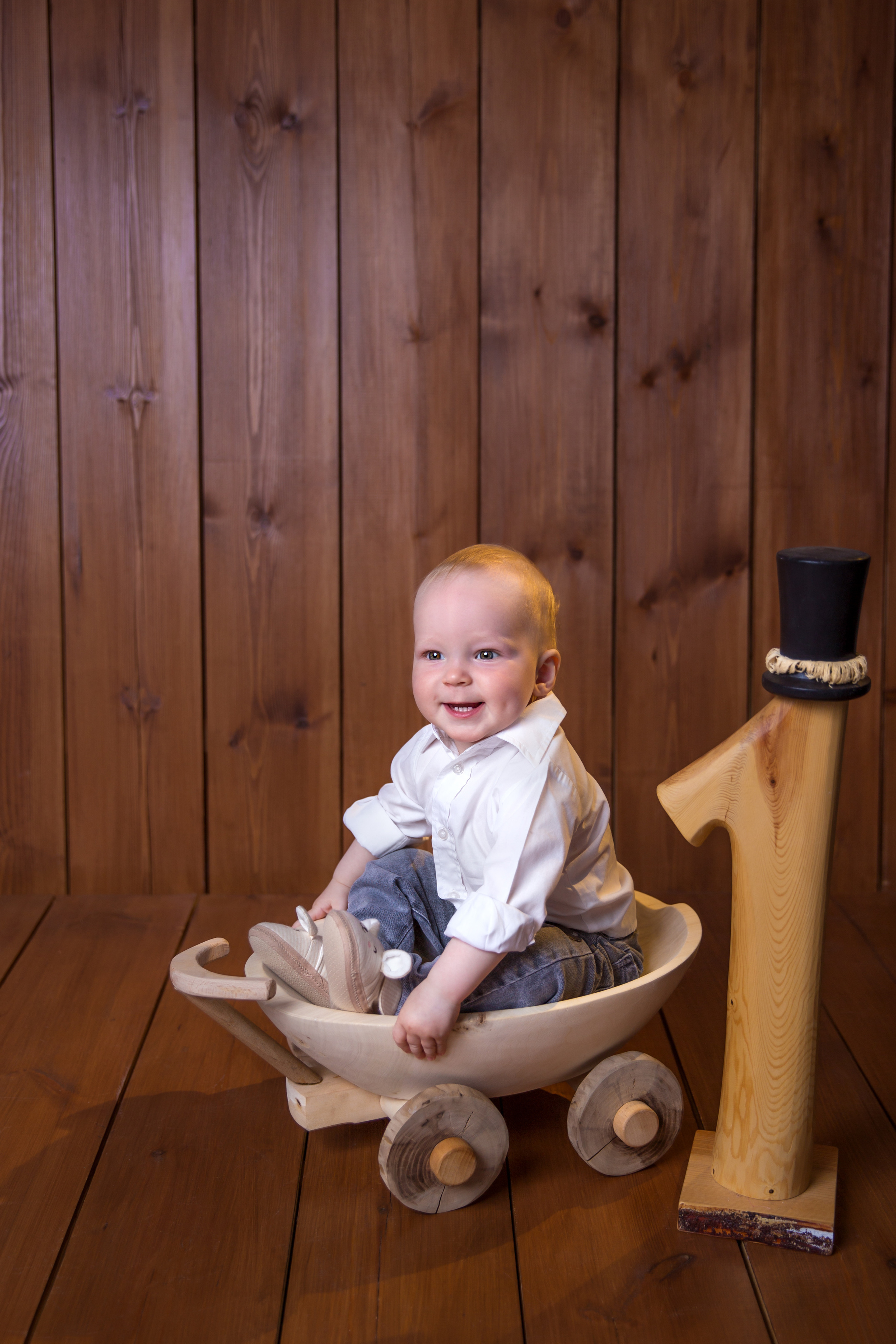 Фотосессия ГОДОВАСИЕ. Фотограф новорожденных, детей до года и беременных в Симферополе