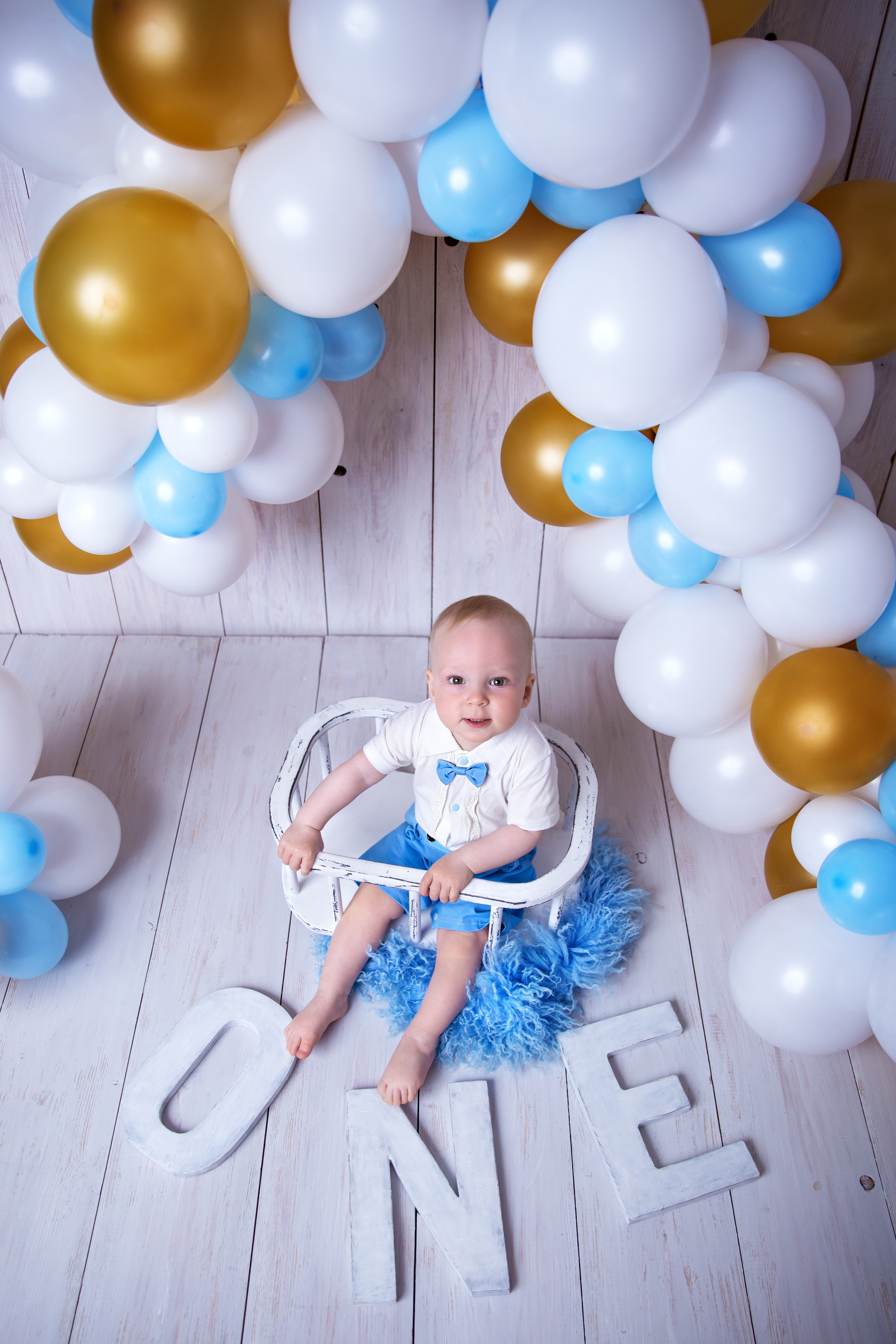 Фотосессия ГОДОВАСИЕ. Фотограф новорожденных, детей до года и беременных в Симферополе