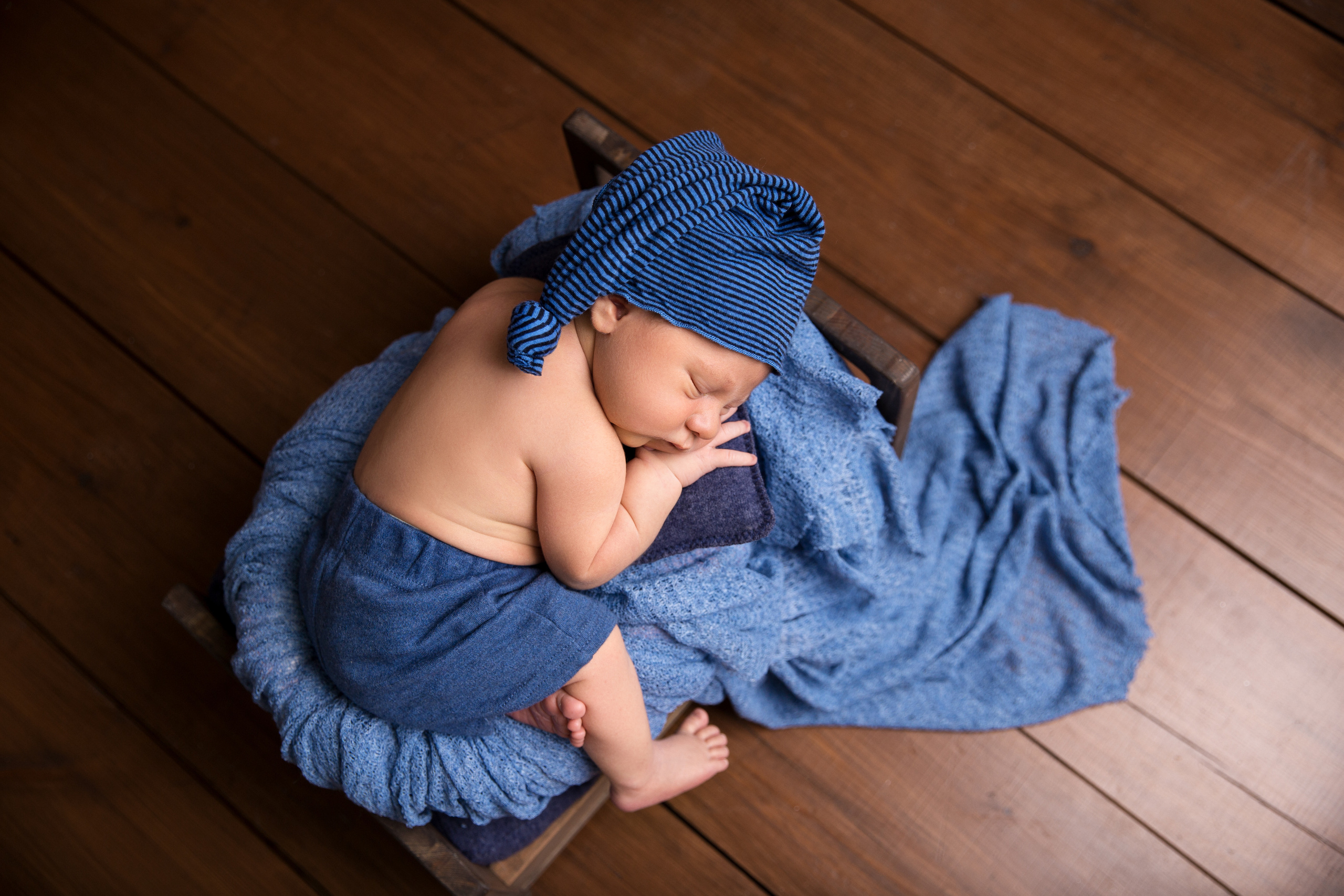 Фотосессия новорожденного (newborn). Фотограф новорожденных, детей до года и беременных в Симферополе