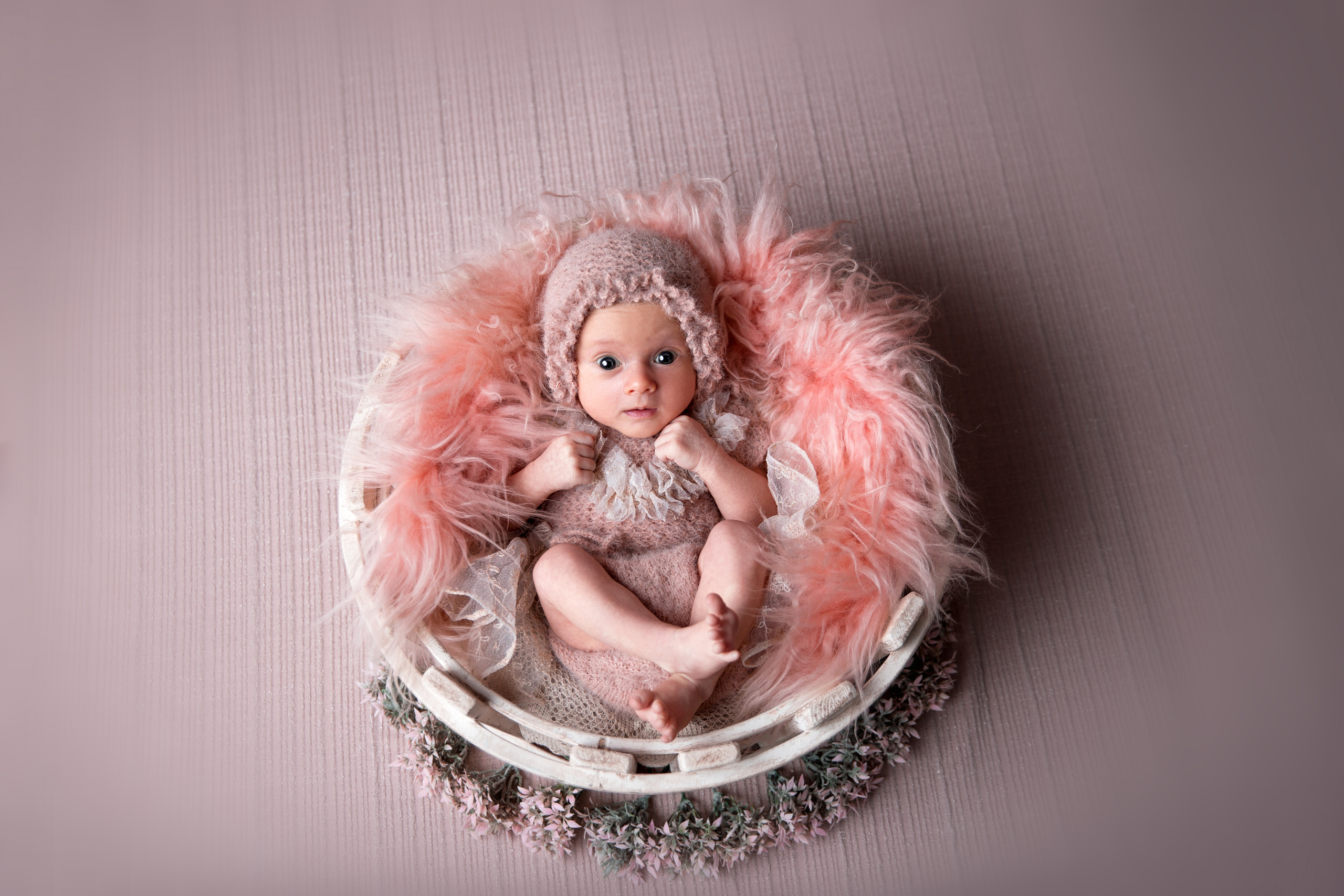 Фотосессия новорожденного (newborn). Фотограф новорожденных, детей до года и беременных в Симферополе