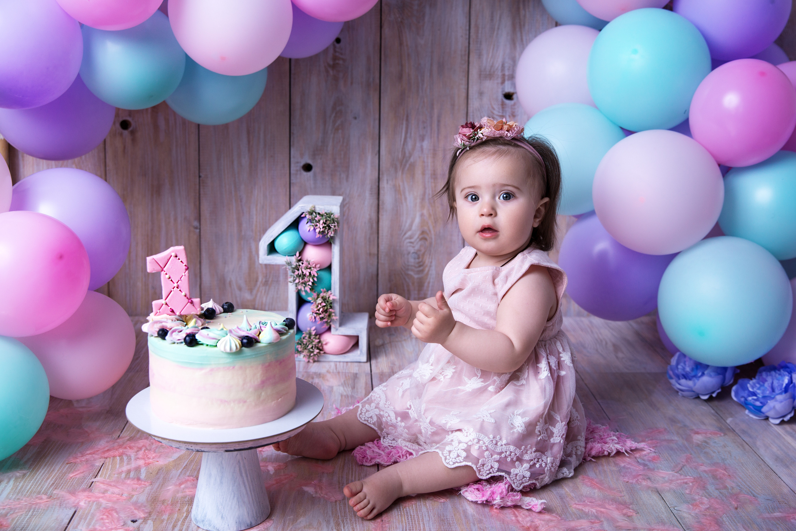 Фотосессия ГОДОВАСИЕ. Фотограф новорожденных, детей до года и беременных в Симферополе