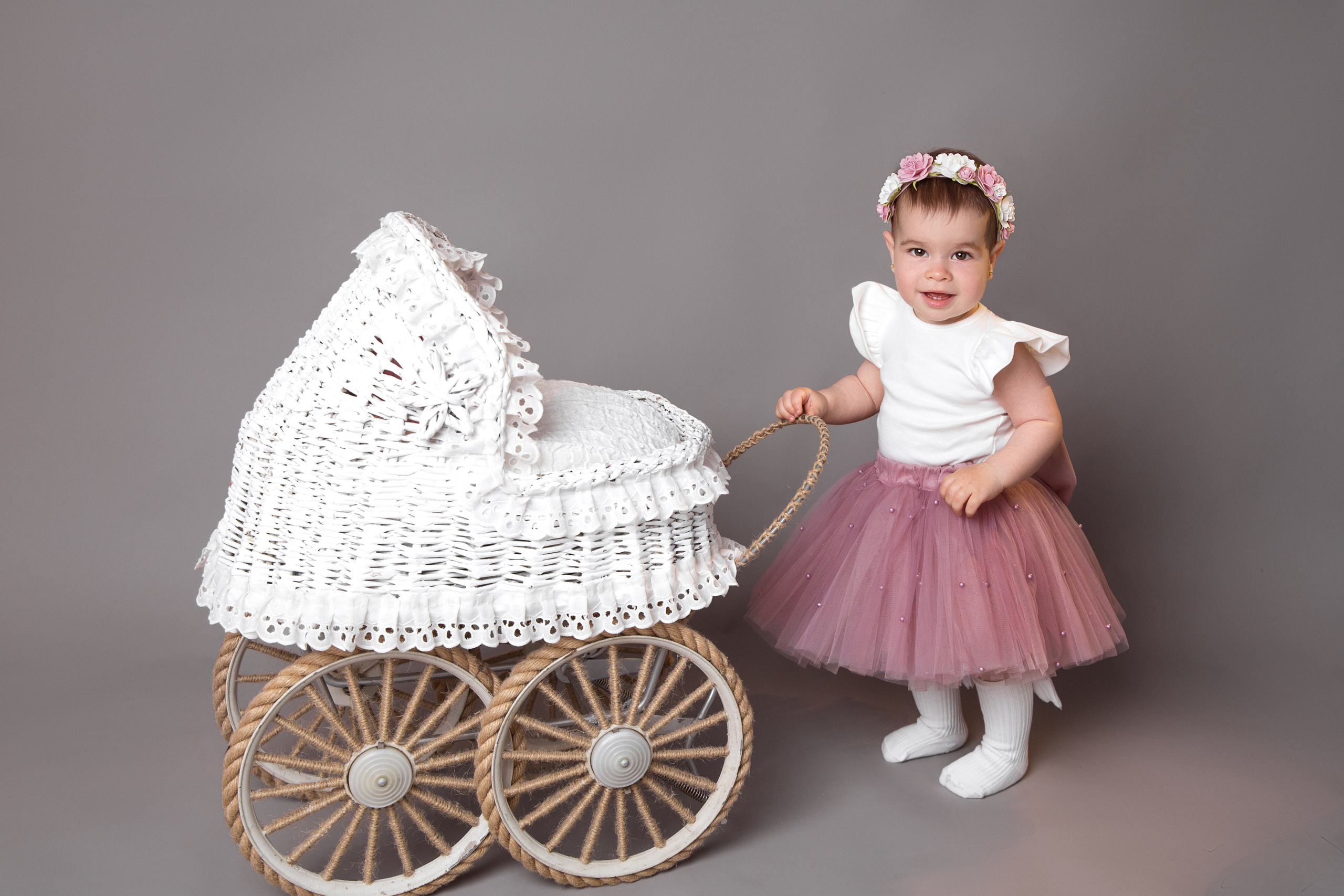 Фотосессия ГОДОВАСИЕ. Фотограф новорожденных, детей до года и беременных в Симферополе