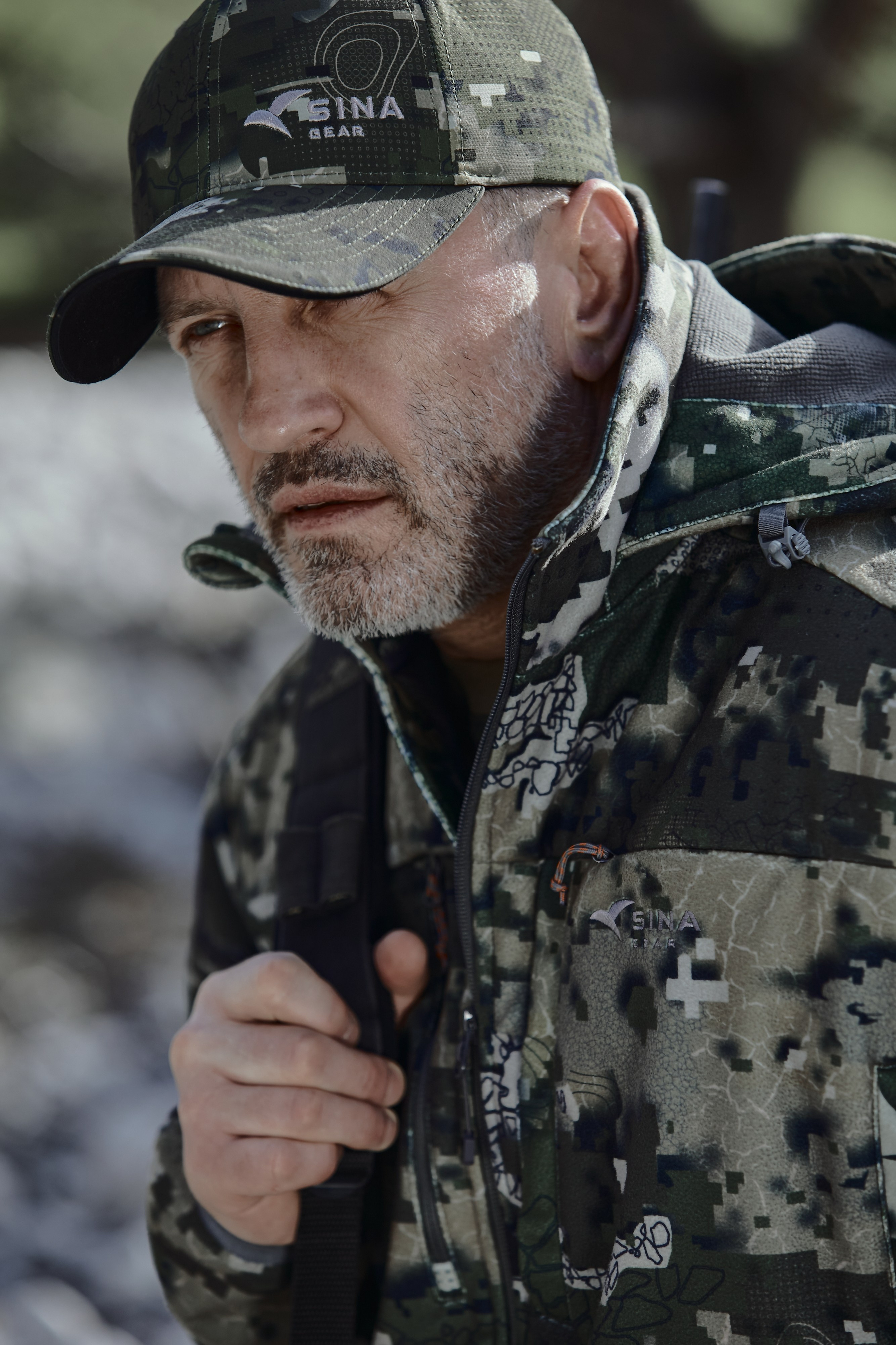 Съемка для бренда охотничьей одежды под ключ. Фотограф Продюсер в горах КБР / Москва Нальчик Горы