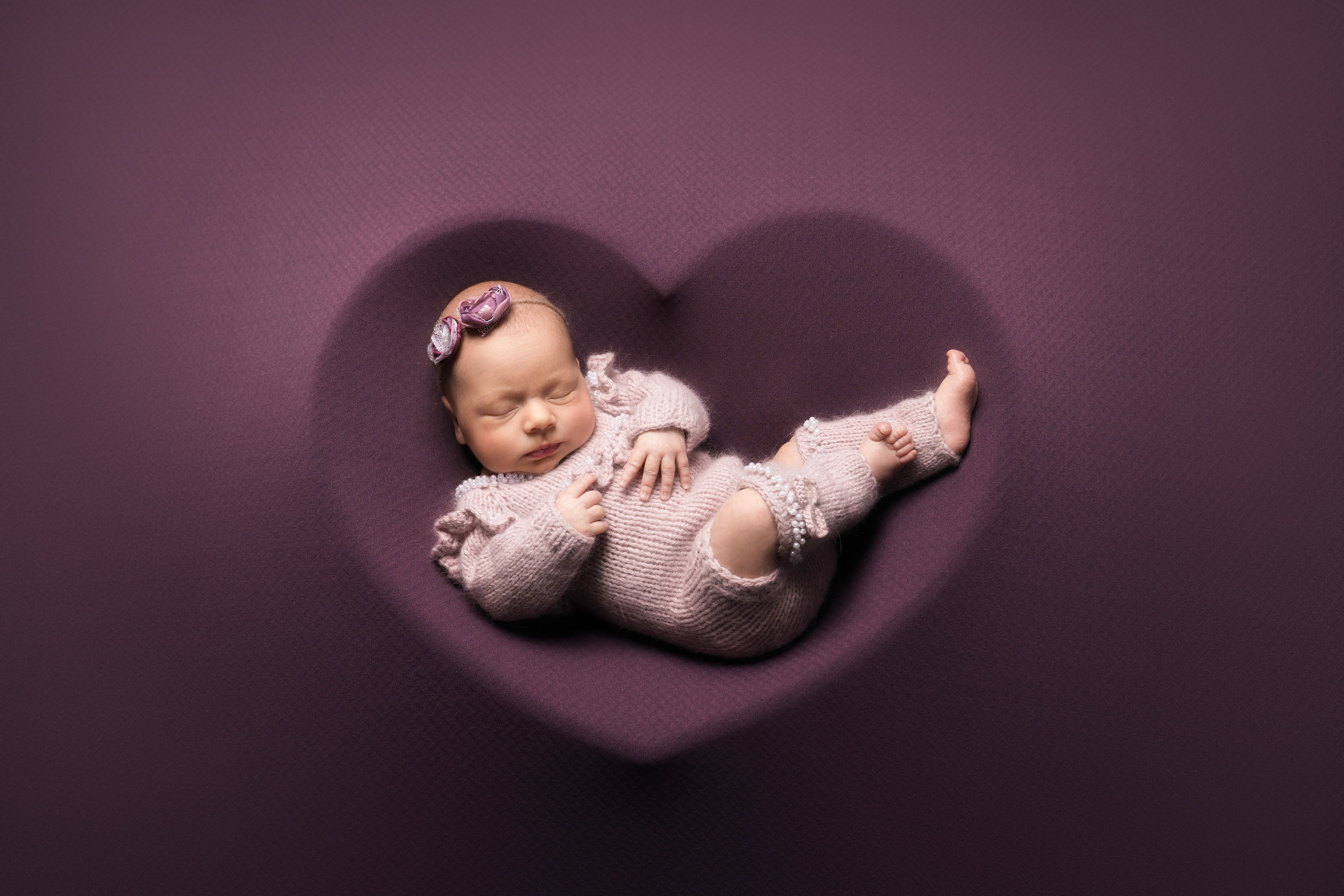 Фотосессия новорожденного (newborn). Фотограф новорожденных, детей до года и беременных в Симферополе