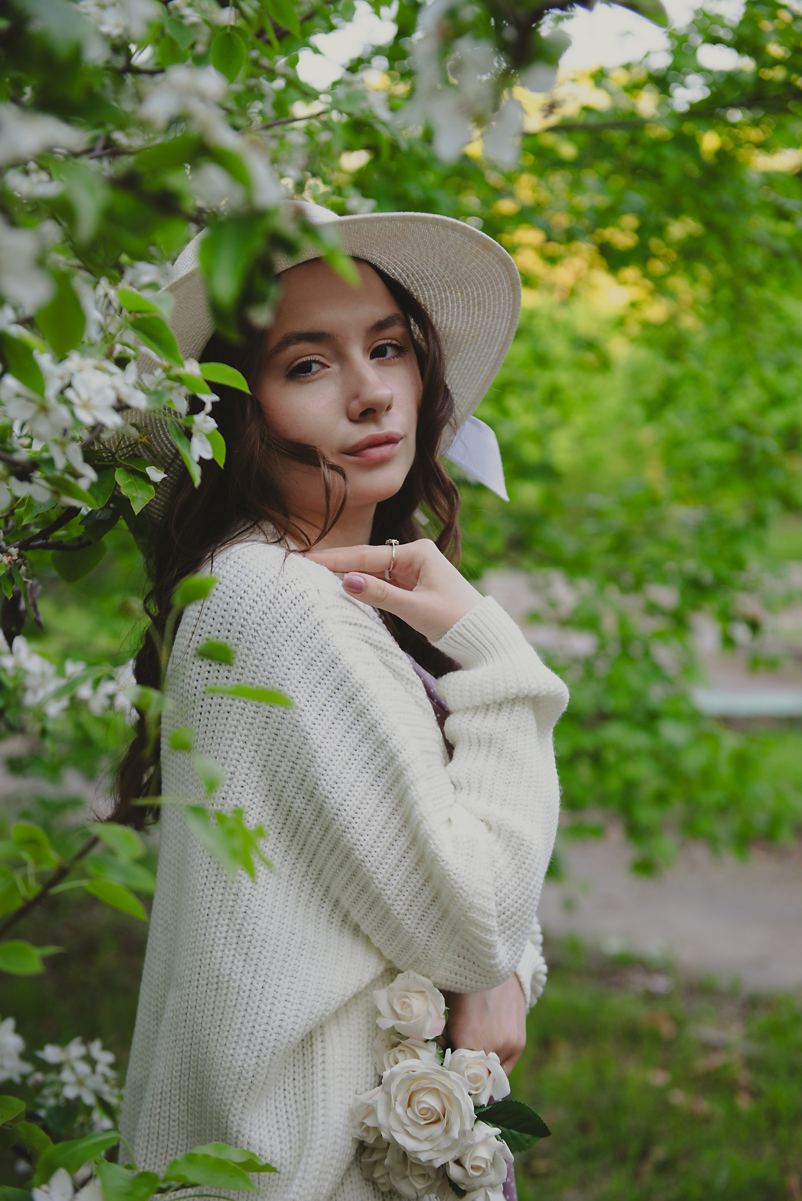 Прогулка в цветущих яблонях. Фотограф в Хабаровске