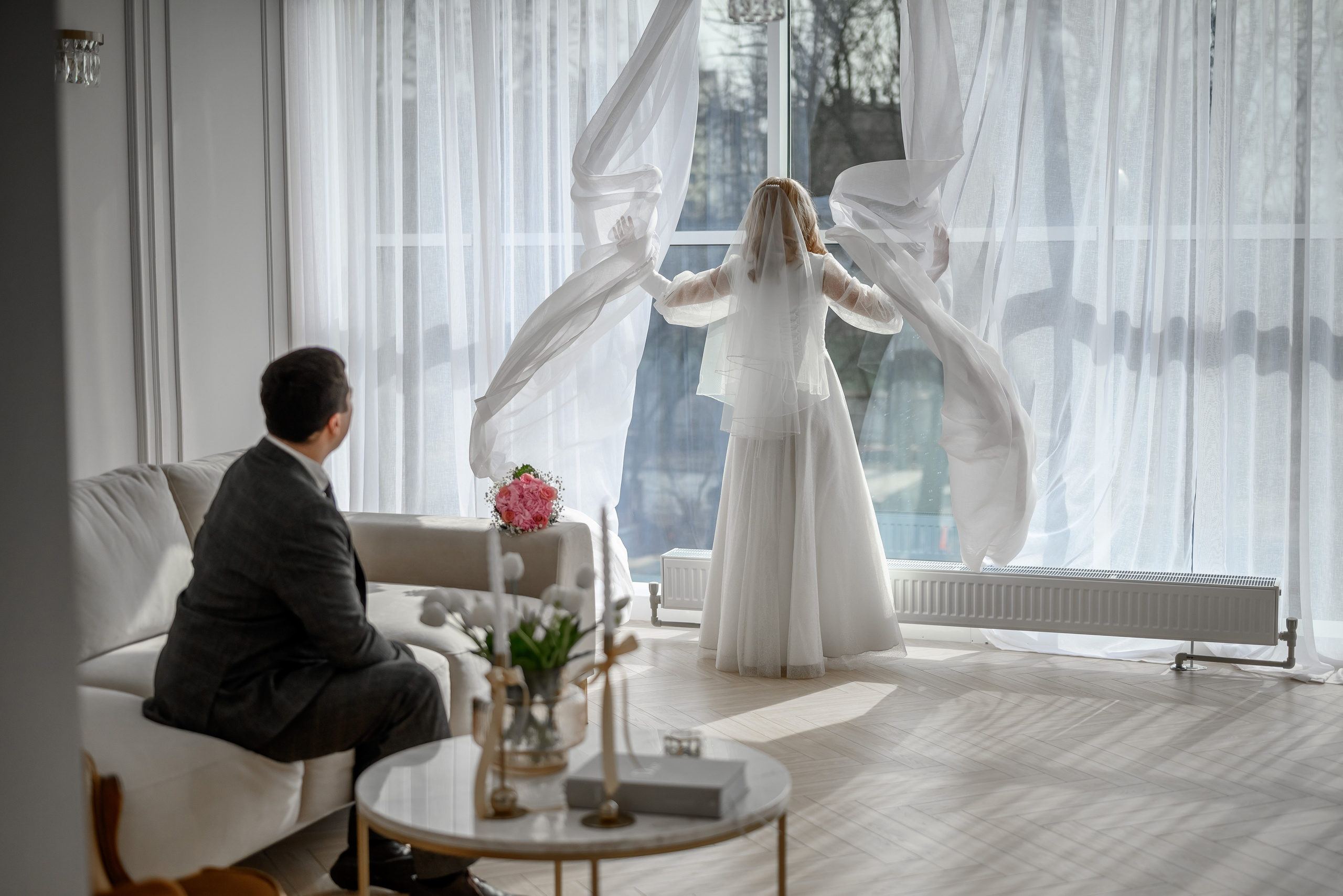 Свадебная фотосессия в студии. Юлия Басня семейный и свадебный фотограф в Донецке