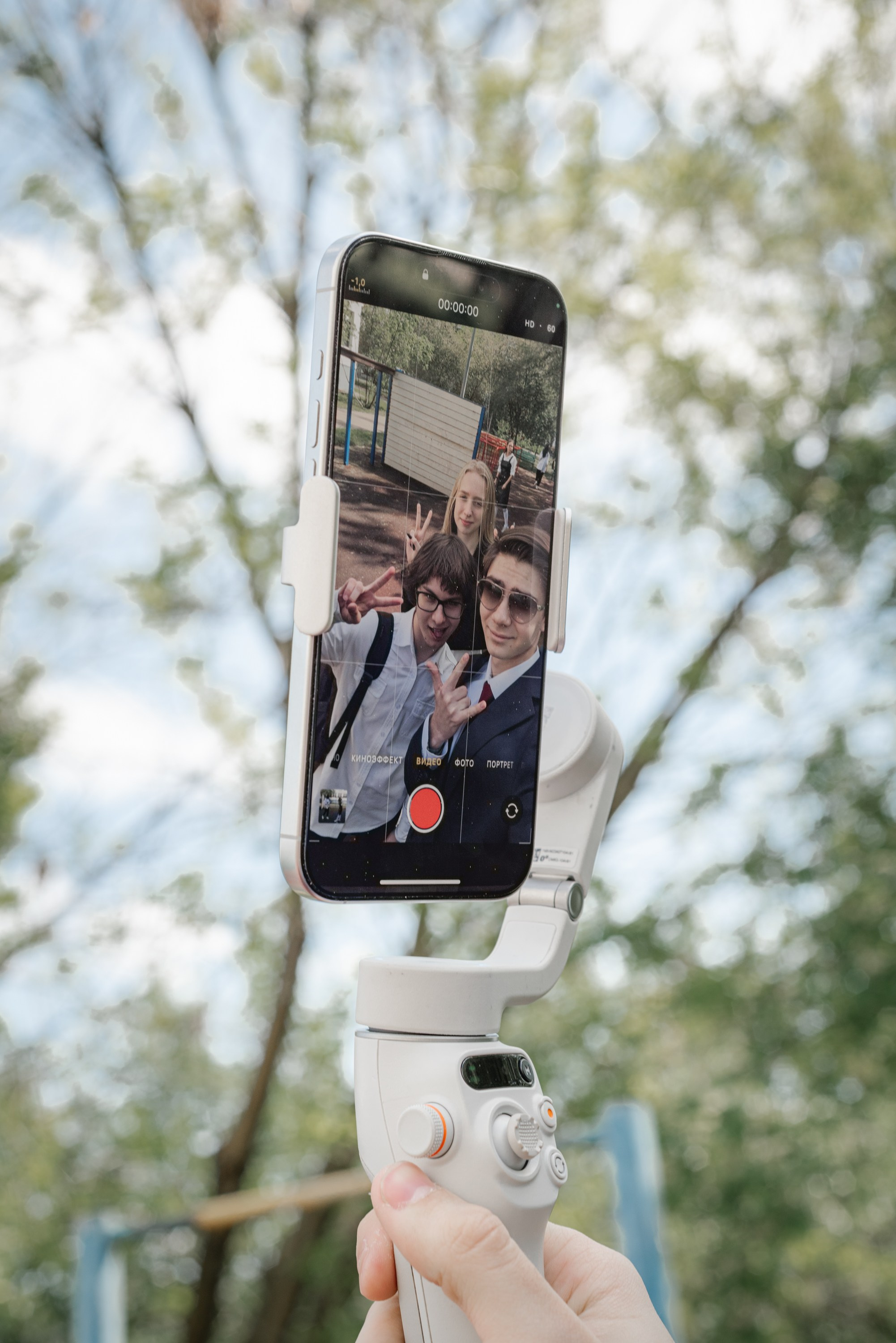 Выпускной альбом 9А класса — фотосессия, видео, репортаж и пожелания в Москве. MILATE — выпускные альбомы, фотосессии и видео в Москве