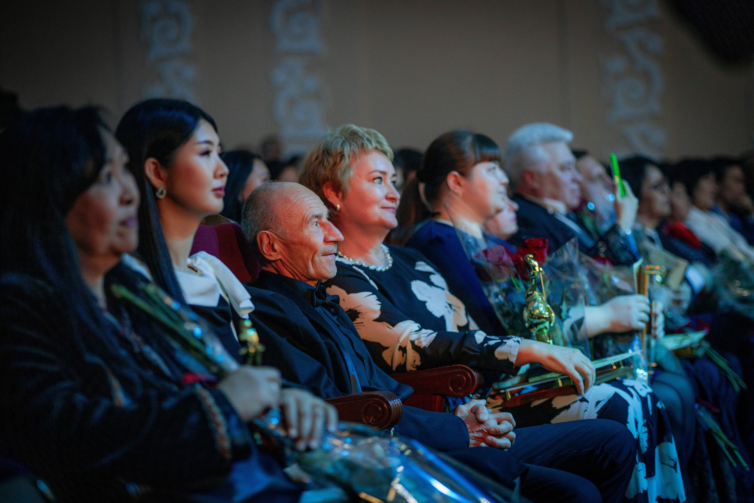 Студийный фотограф в Караганде Алексей Баранов. Фотограф Алексей Баранов. Фотостудия Flash. Семейные фотосессии в Караганде. Индивидуальные фотосессии, детские фотосессии, парные фотосессии в Караганде. Интерьерная фотосессия в Караганде. Семейный фотограф Алексей Баранов. Детский фотограф Алексей Баранов. Художественный фотограф Алексей Баранов. Свадебный фотограф Алексей Баранов. Черно-Белая съемка в Караганде. Самые лучшие семейный и детские фотосессии в Караганде. Контент Съемка в Караганде. SMM в Караганде. Контент фотограф Алексей Баранов. Рекламная съемка в караганде. Реклама. Бутики с одеждой. торговля Караганда. рекламное фото мероприятия в караганде. рекламное фото. рекламный фотограф Алексей Баранов. фотограф. Фотограф Караганда. Алексей Баранов. фотосессия. фотосессия в Караганде. Заказать фотографа в караганде. репортажный фотограф в Караганде. фотосъемка мероприятий. банкет. свадьба. юбилей. детское день рождение. годик. фотограф детский в Караганде. Репортажный фотограф в караганде Алексей Баранов.