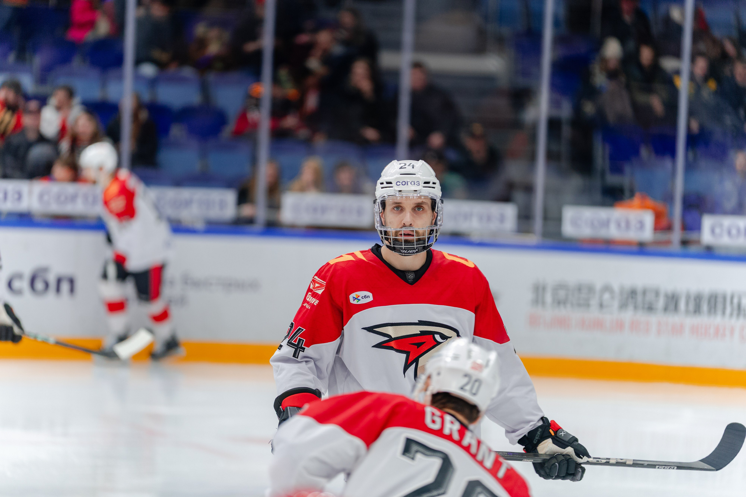 КХЛ КУНЬЛУНЬ РС — АВАНГАРД 22 МАРТА 2025. Репортажный фотограф в Москве Измалков Артем