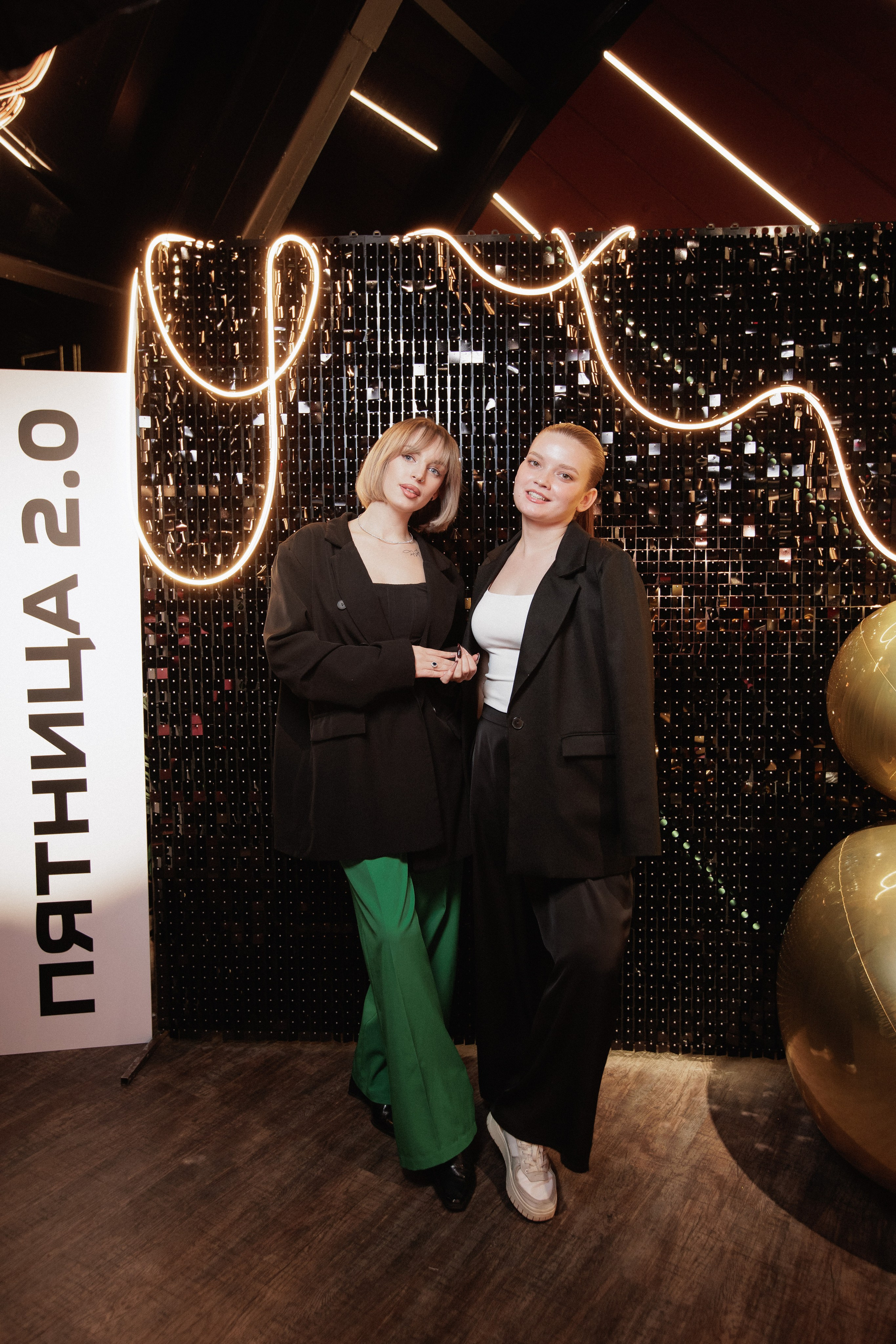 ПЯТНИЦА 2.0. СВОИ. ФОТООТЧЕТЫ-СОБЫТИЯ-МЕСТА