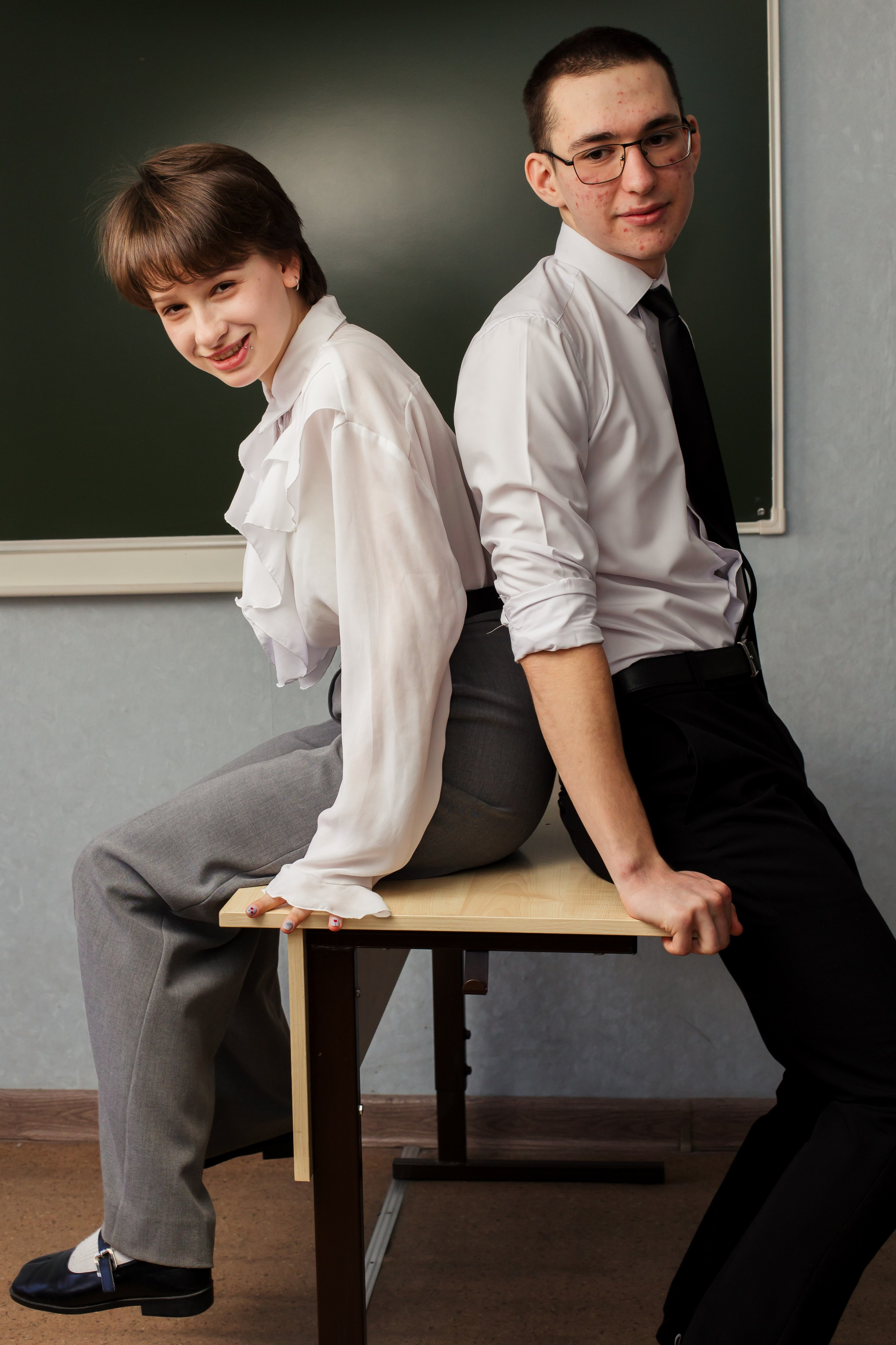 Выпускной альбом и съемка школьников. Фотограф Анна Герасимова