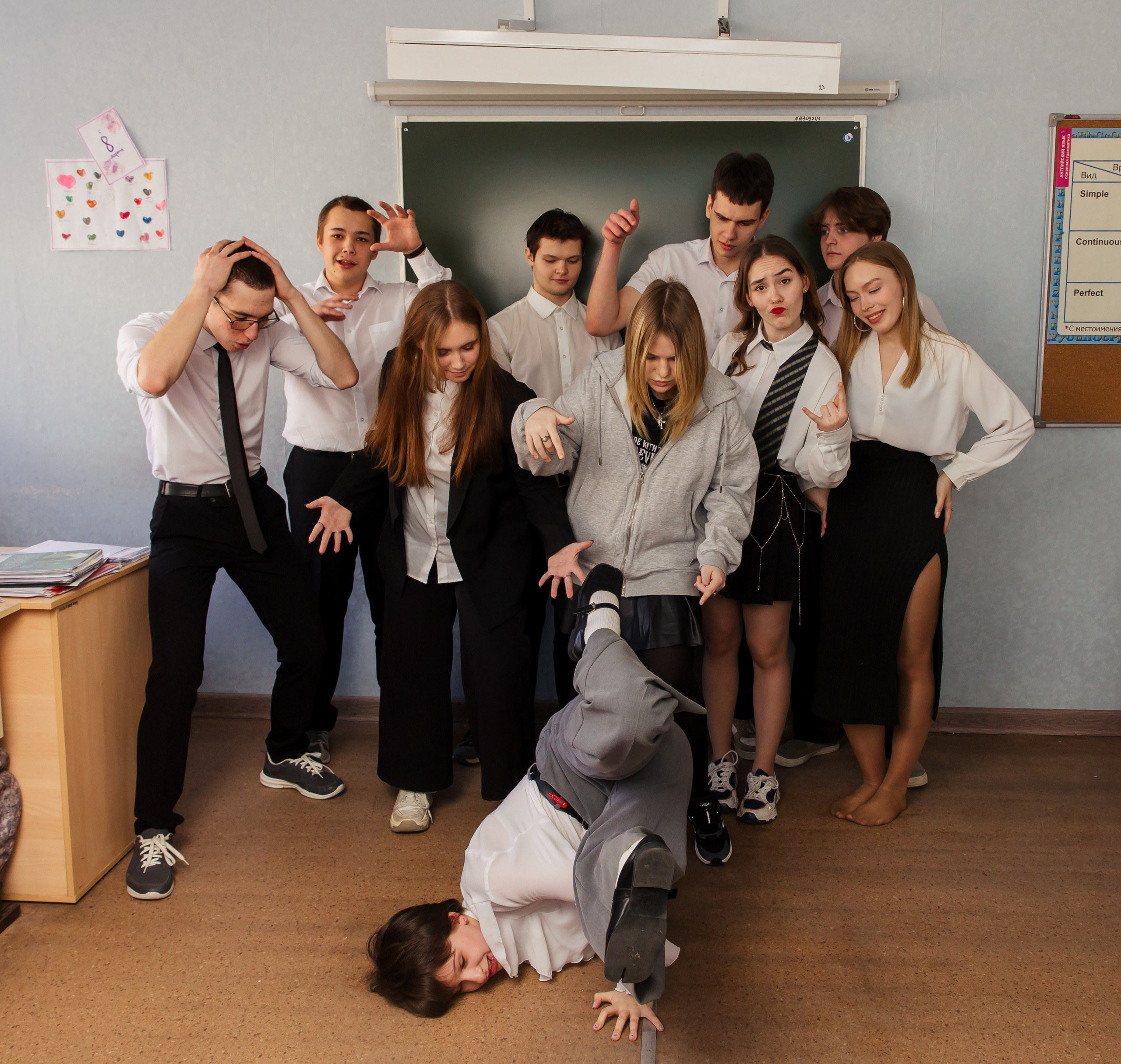 Выпускной альбом и съемка школьников. Фотограф Анна Герасимова