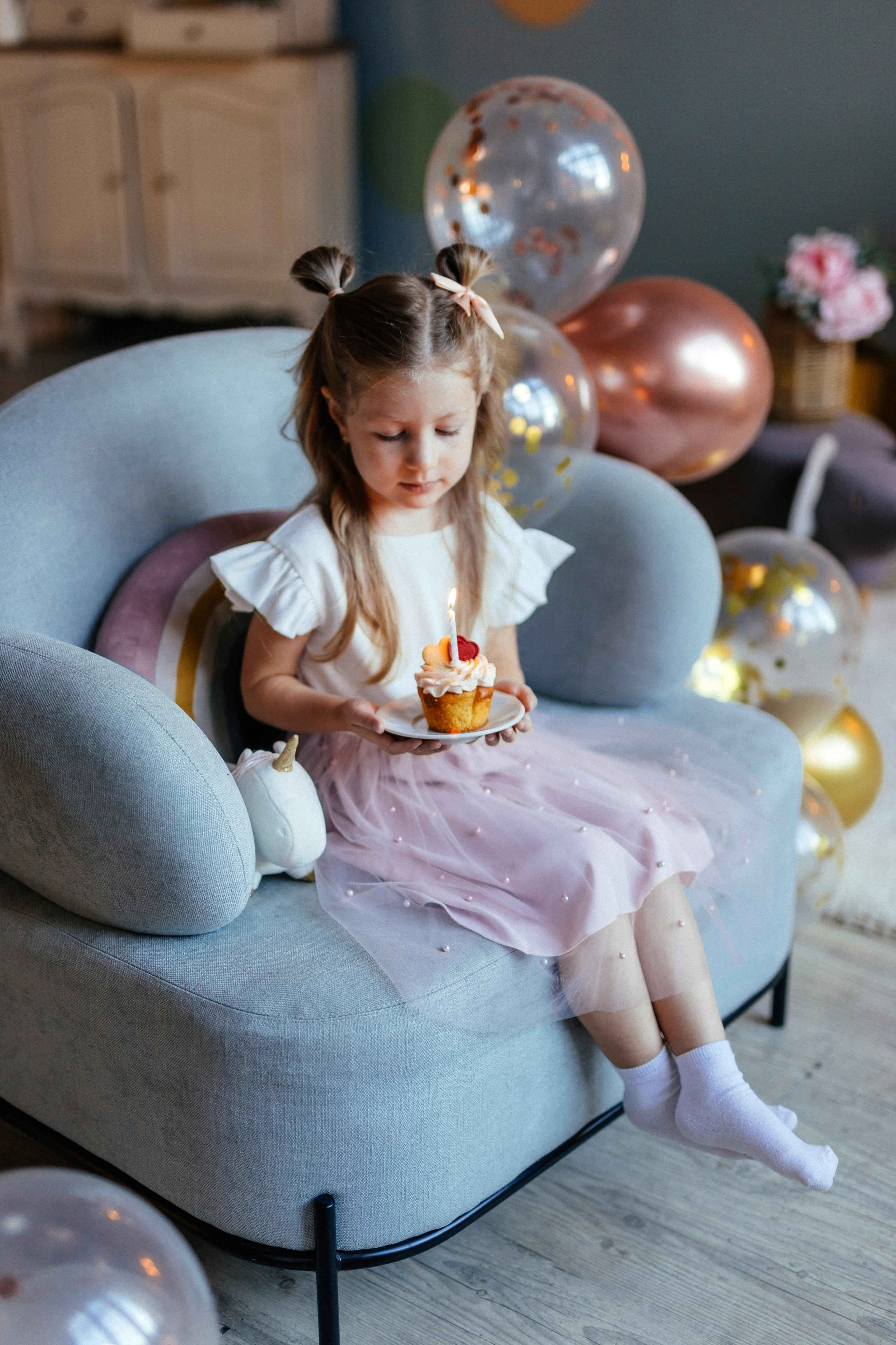 День Рождения принцессы Алисы. Семейный и портретный фотограф в Санкт-Петербурге