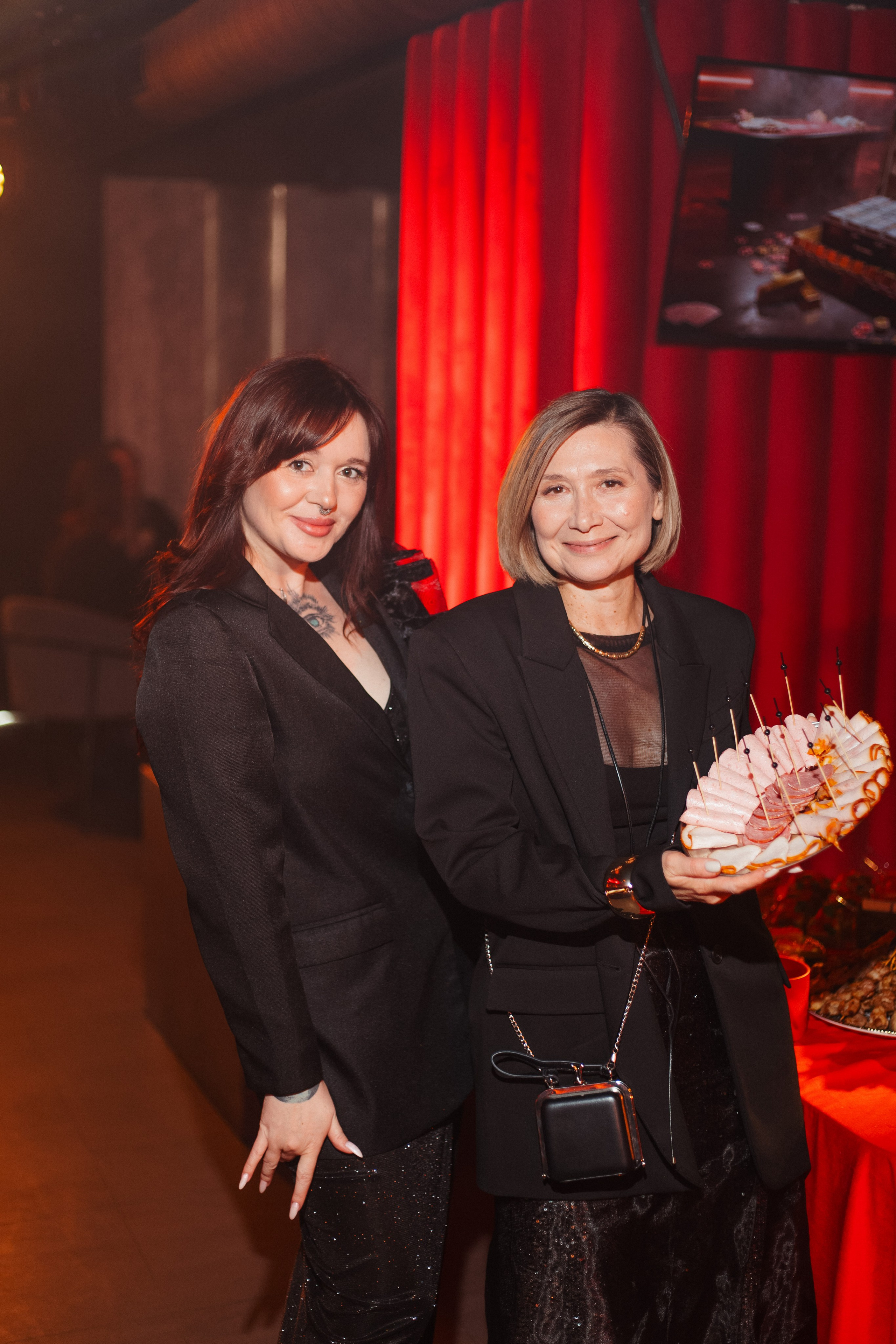 LA FAMIGLIA — SOLOVI — 1 YEAR. СВОИ. ФОТООТЧЕТЫ-СОБЫТИЯ-МЕСТА