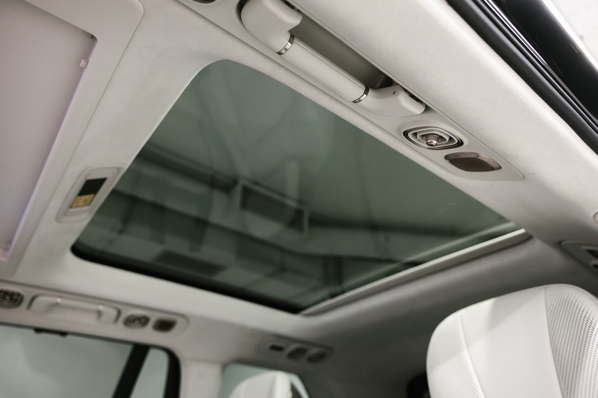 Lynk & Co 900 Ultra 2,0hyb 4WD AT (734 л. с.), 2025 г, 2,0 л бензин. Автосалон «Х-Авто»