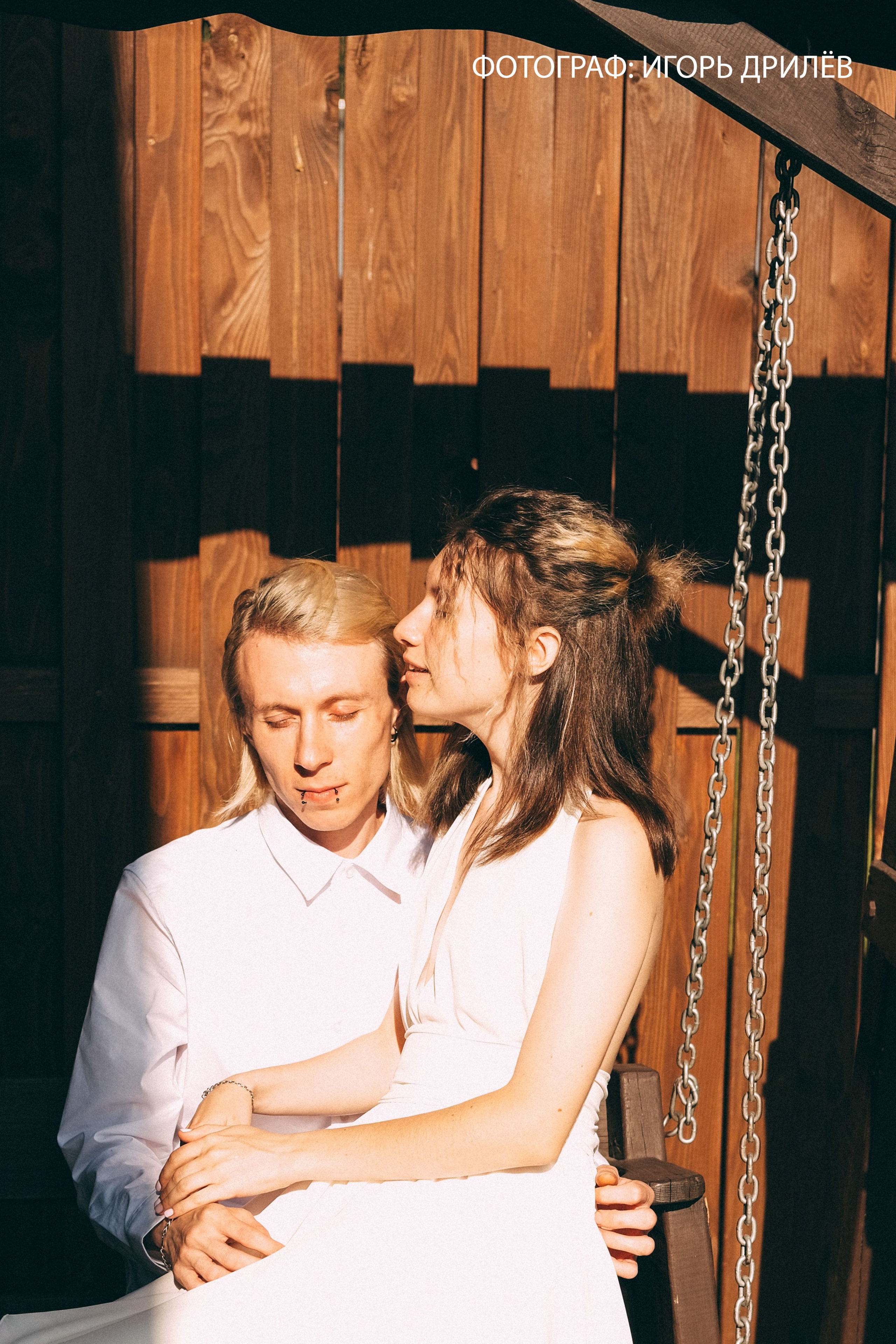 Le reality — фотограф, модель, обучающая позированию