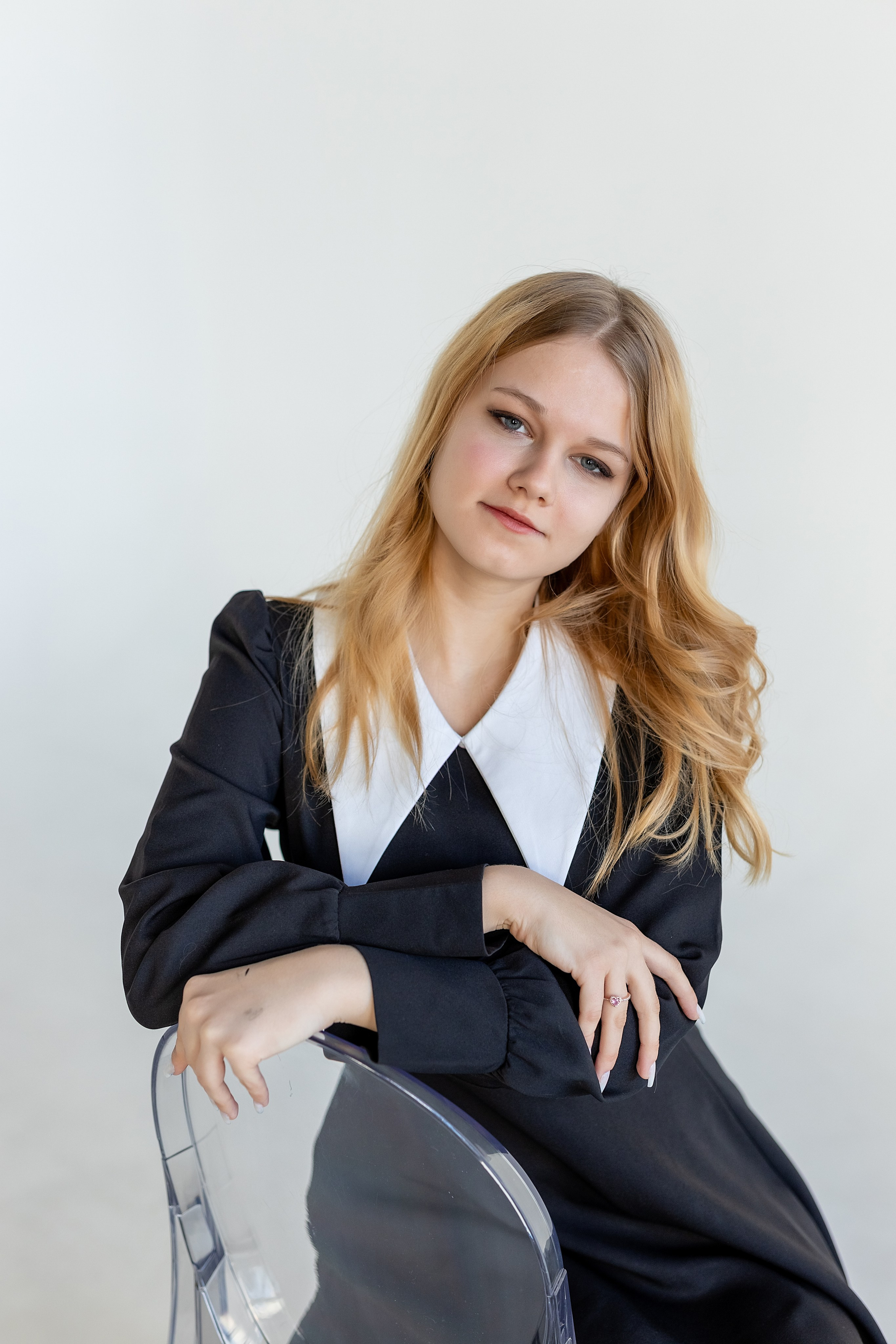 Школа 71, 9 класс. Владивосток. Стильный выпускной альбом Владивосток фотограф Вероника Мигачева