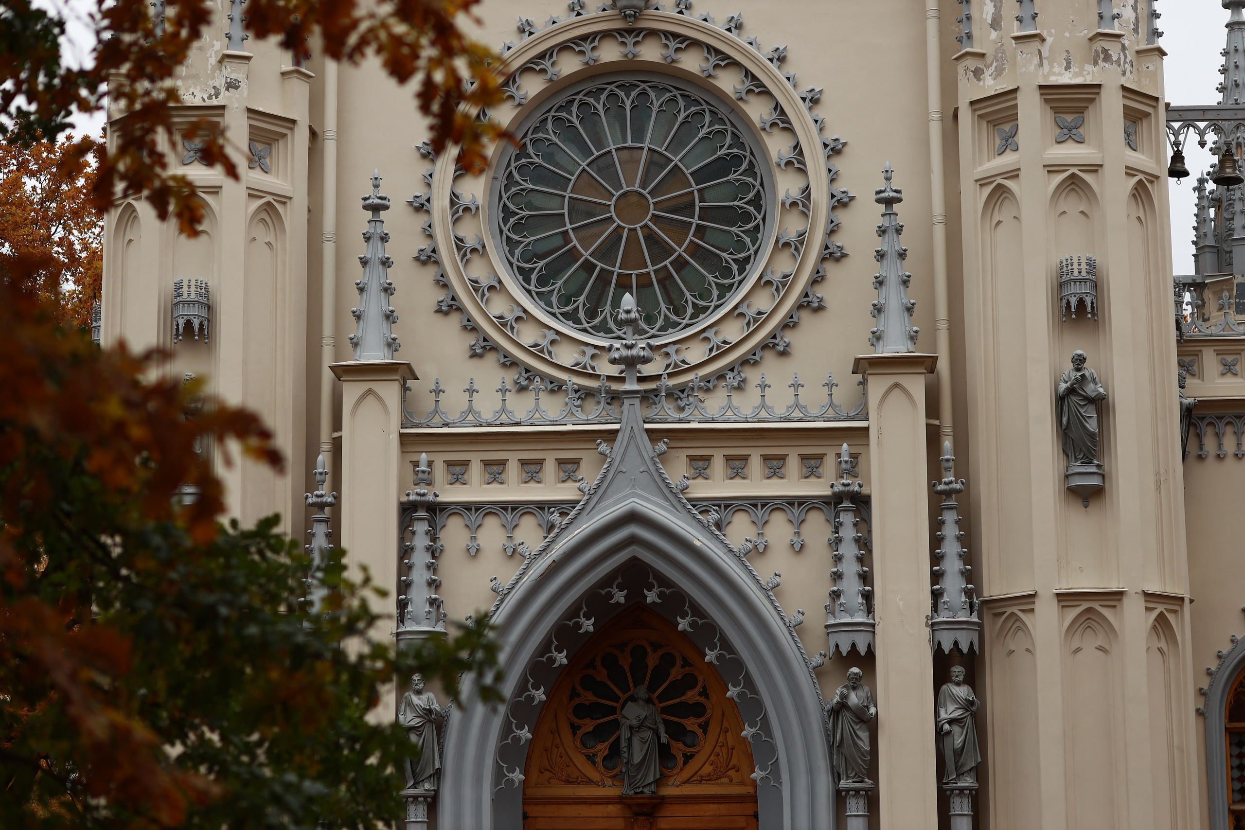 ФОТОСЕССИЯ В ПЕТЕРГОФЕ. ГДЕ СНИМАТЬ В ПЕТЕРГОФЕ