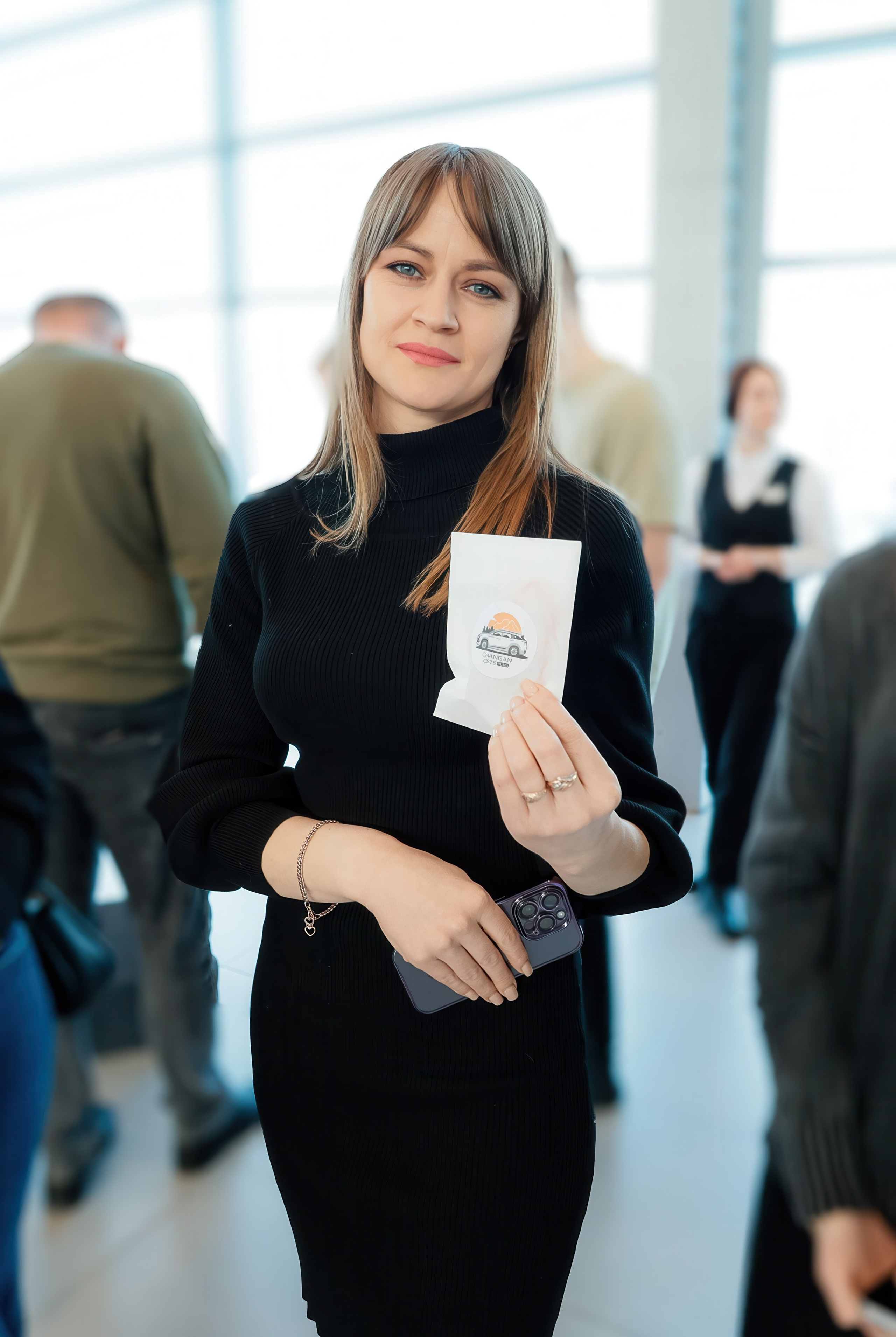 01.03 Автосалон-2000. Презентация нового ChanGan. Команда специалистов в мире фотографии и видео. Детский фотограф, семейный фотограф