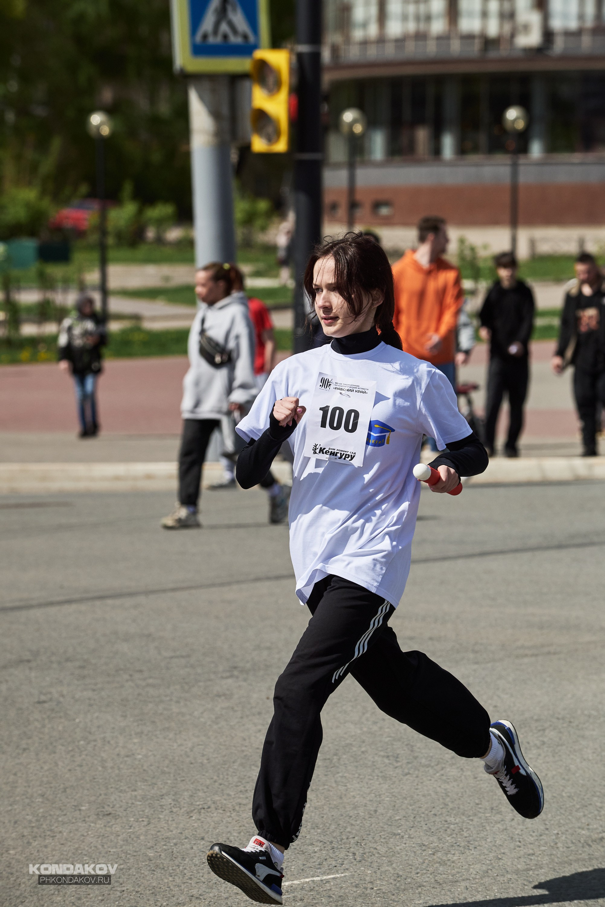 Первомайская эстафета в Иваново 2024 год. Фотограф в Иваново: Каталожная съемка одежды и постельного белья, Wildberries