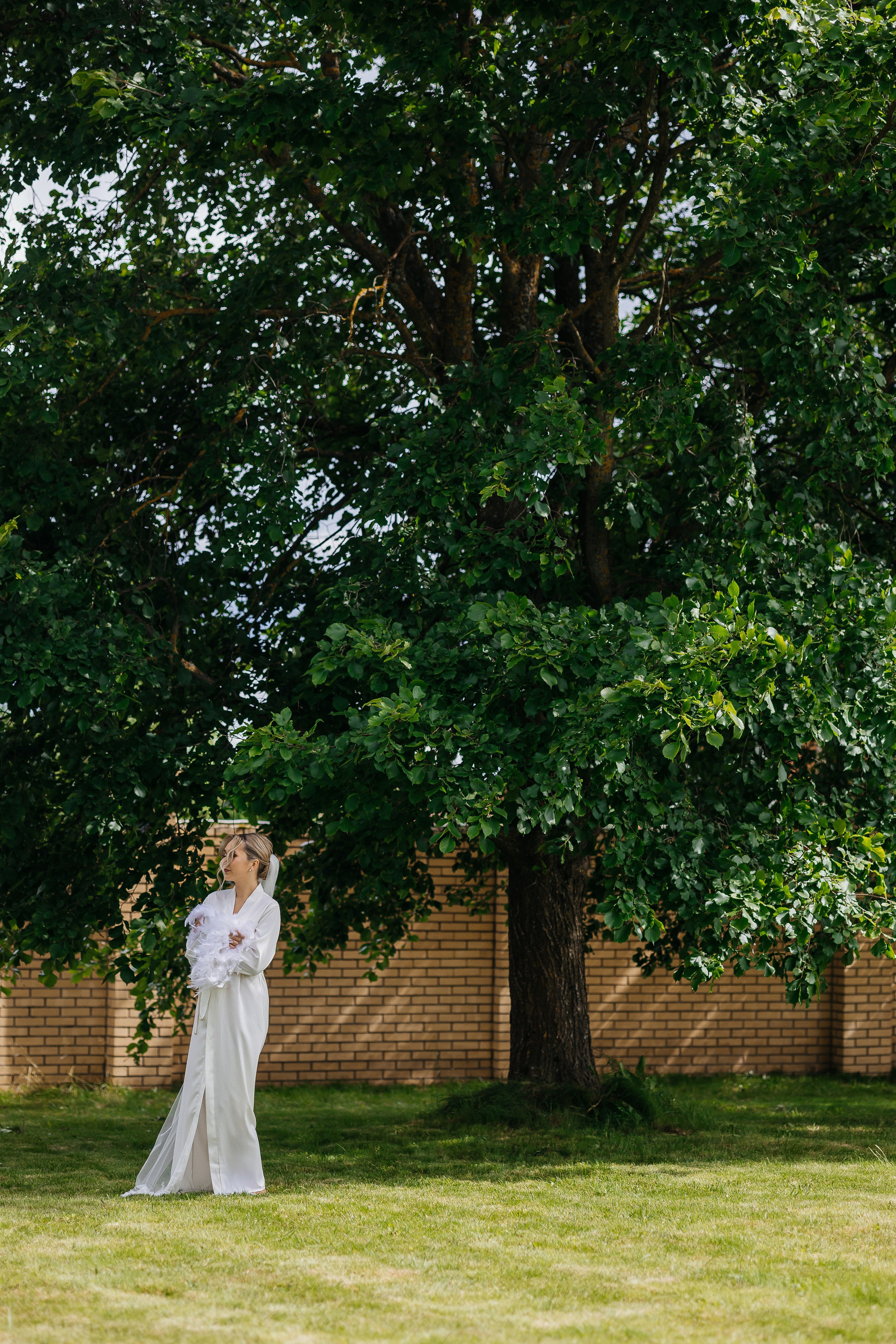 Красивая летняя свадьба в шатре. Олег Сверчков | Свадебный фотограф Вологда