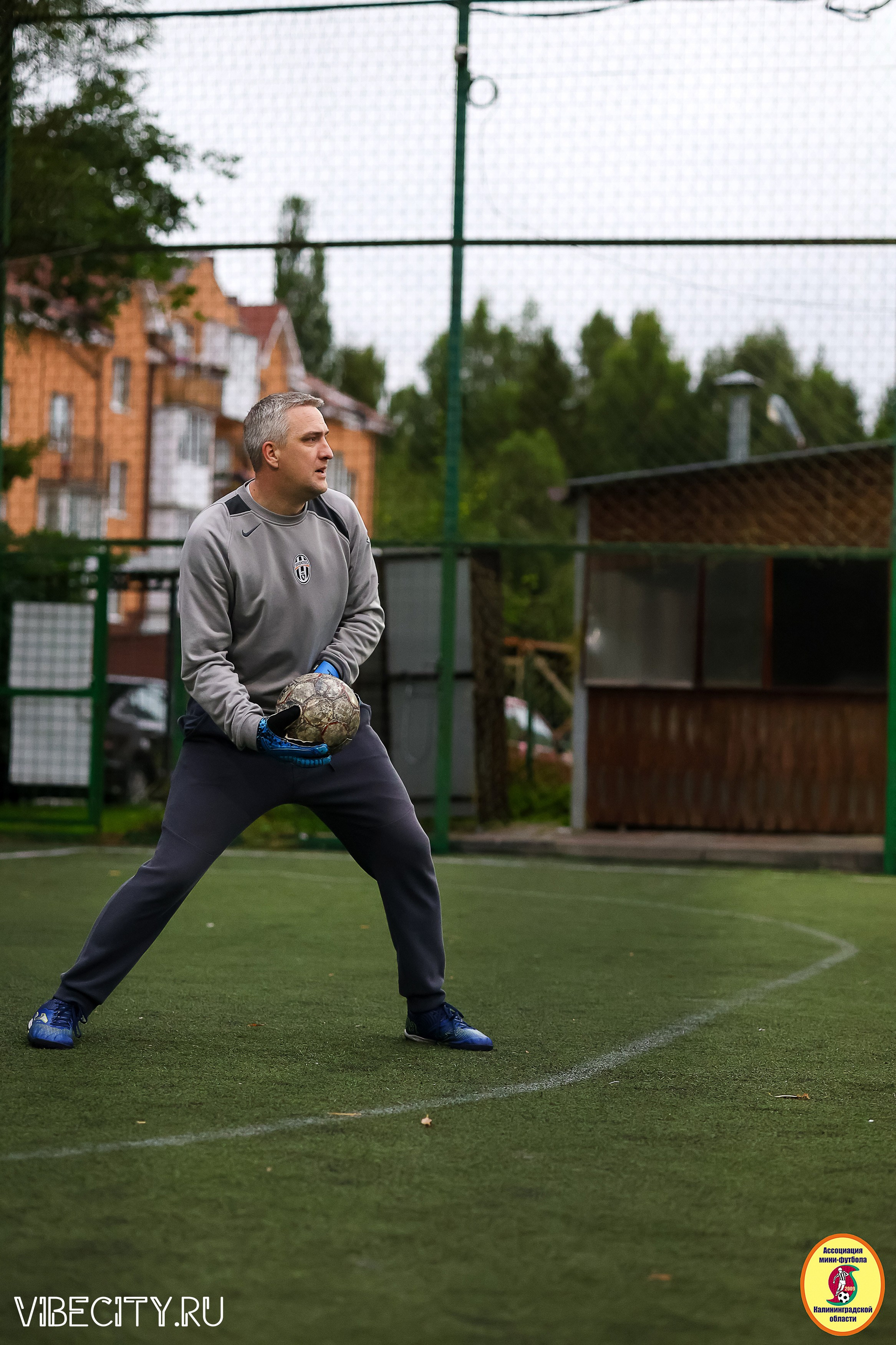 ИГРЫ МИНИ-ФУТБОЛЬНОЙ И КОРПОРАТИВНОЙ ЛИГИ. VIBECITY.RU Вайб Сити Ру Фоторепортажи Фотоотчеты Калининград