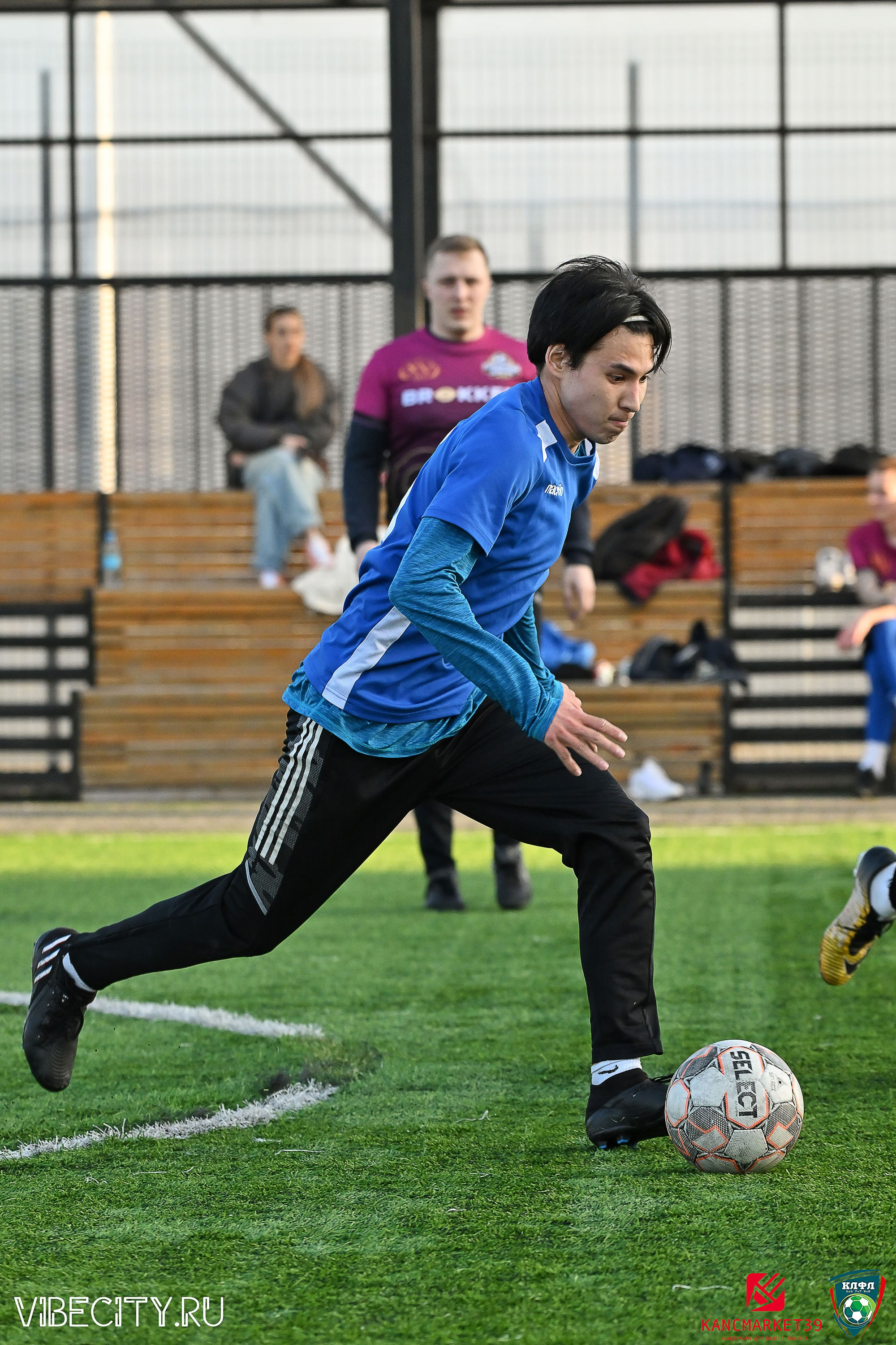 XX ЧЕМПИОНАТ КАЛИНИНГРАДСКОЙ ЛФЛ КАНЦМАРКЕТ39 сезона 2024–2025 гг. VIBECITY.RU Вайб Сити Ру Фоторепортажи Фотоотчеты Калининград