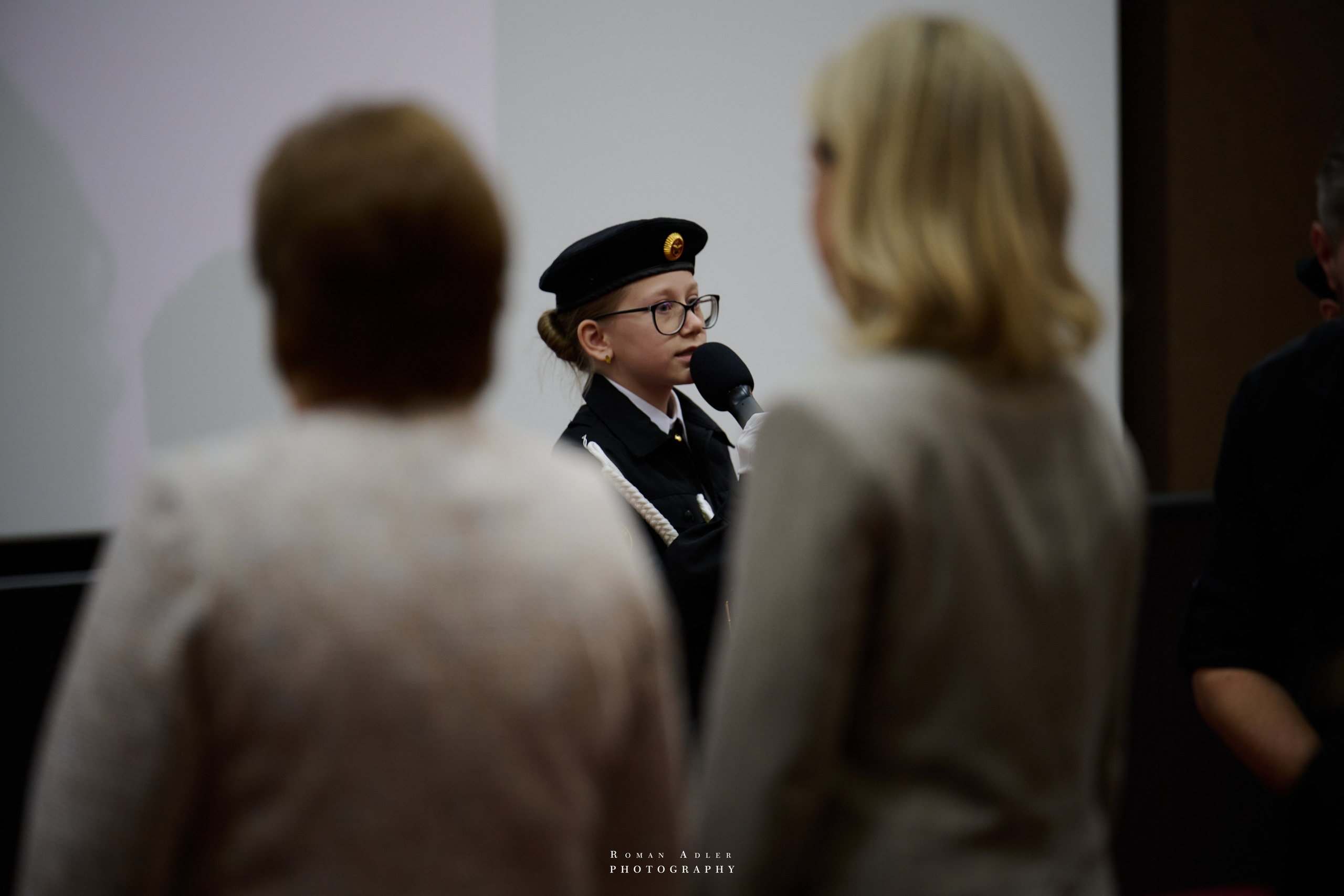 ДК «Победа» выставка фотопроекта «Территории». Фотограф Роман Адлер