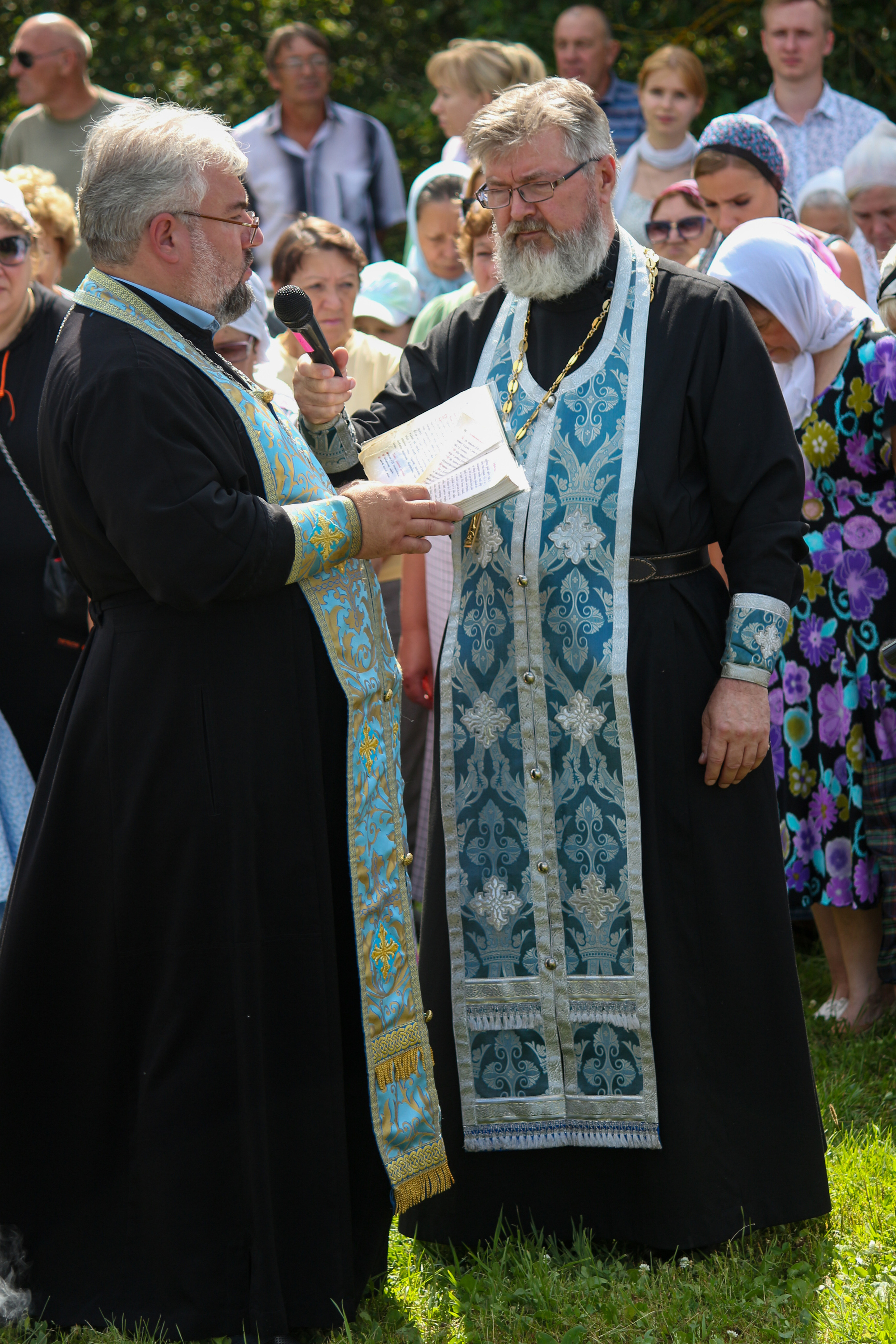 Крестный ход со Смоленской иконой Божией Матери