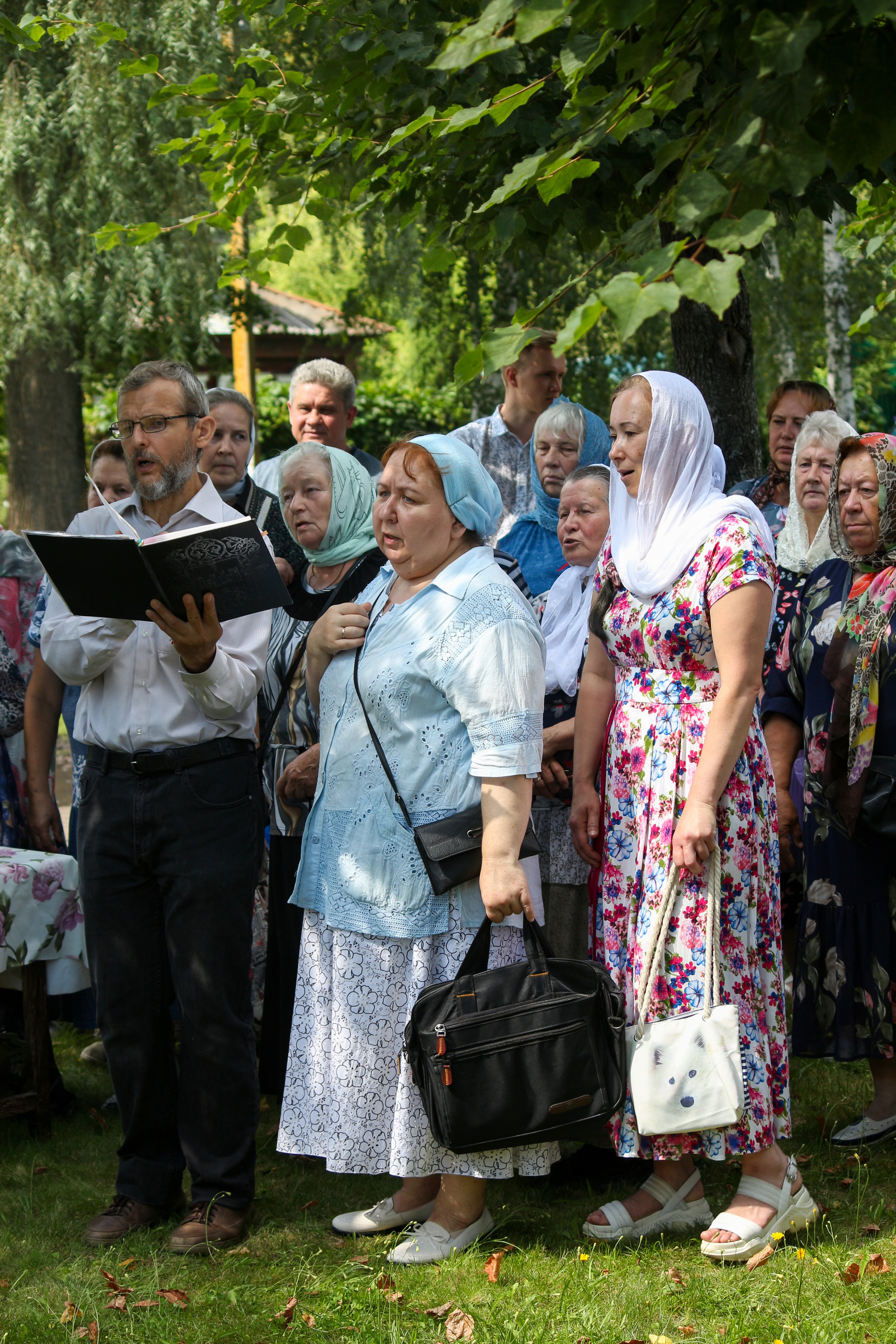 Крестный ход со Смоленской иконой Божией Матери