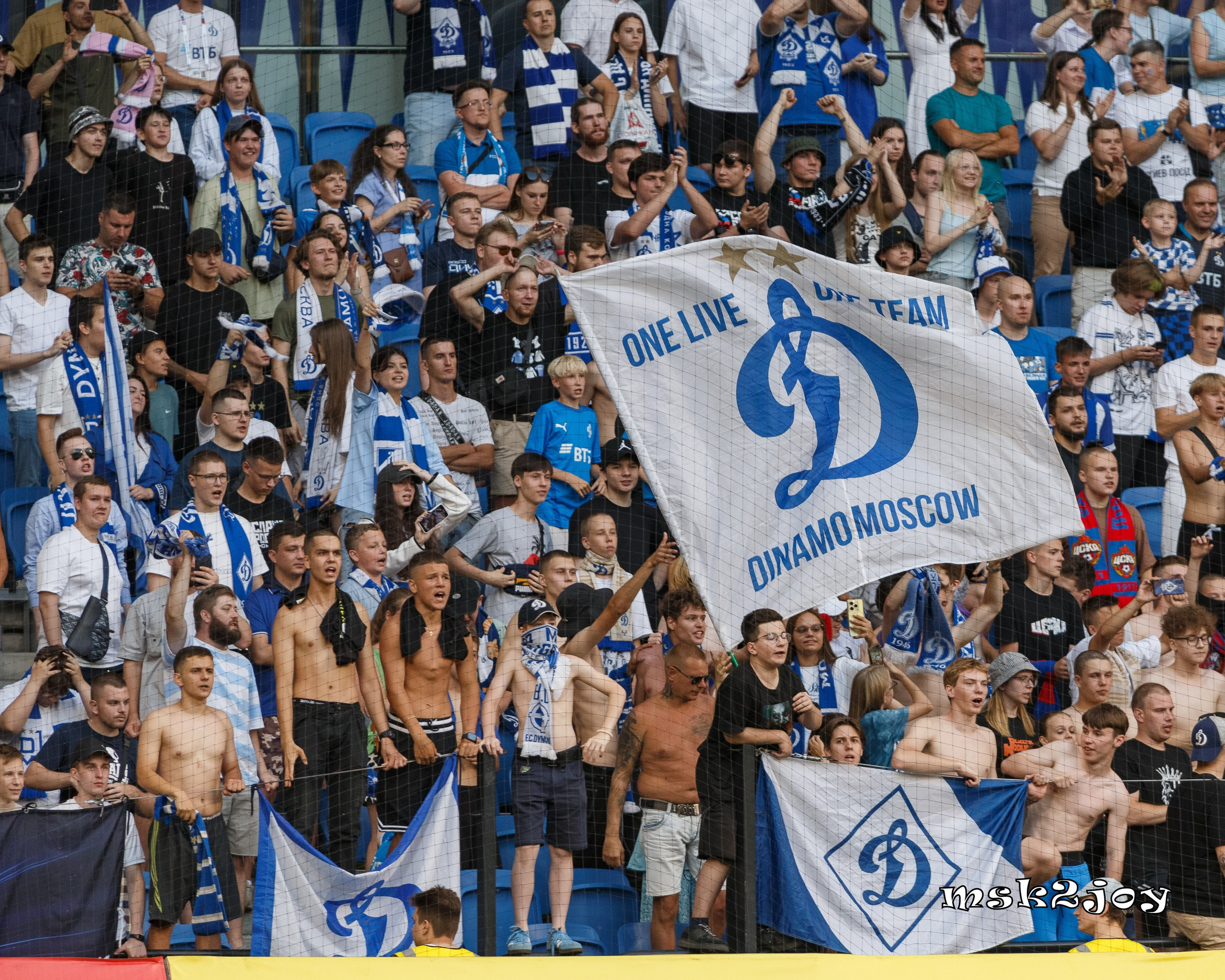 Фоторепортаж. Динамо (Москва) — Спартак (Москва). Михаил Тоцкий портретный и репортажный фотограф в Москве
