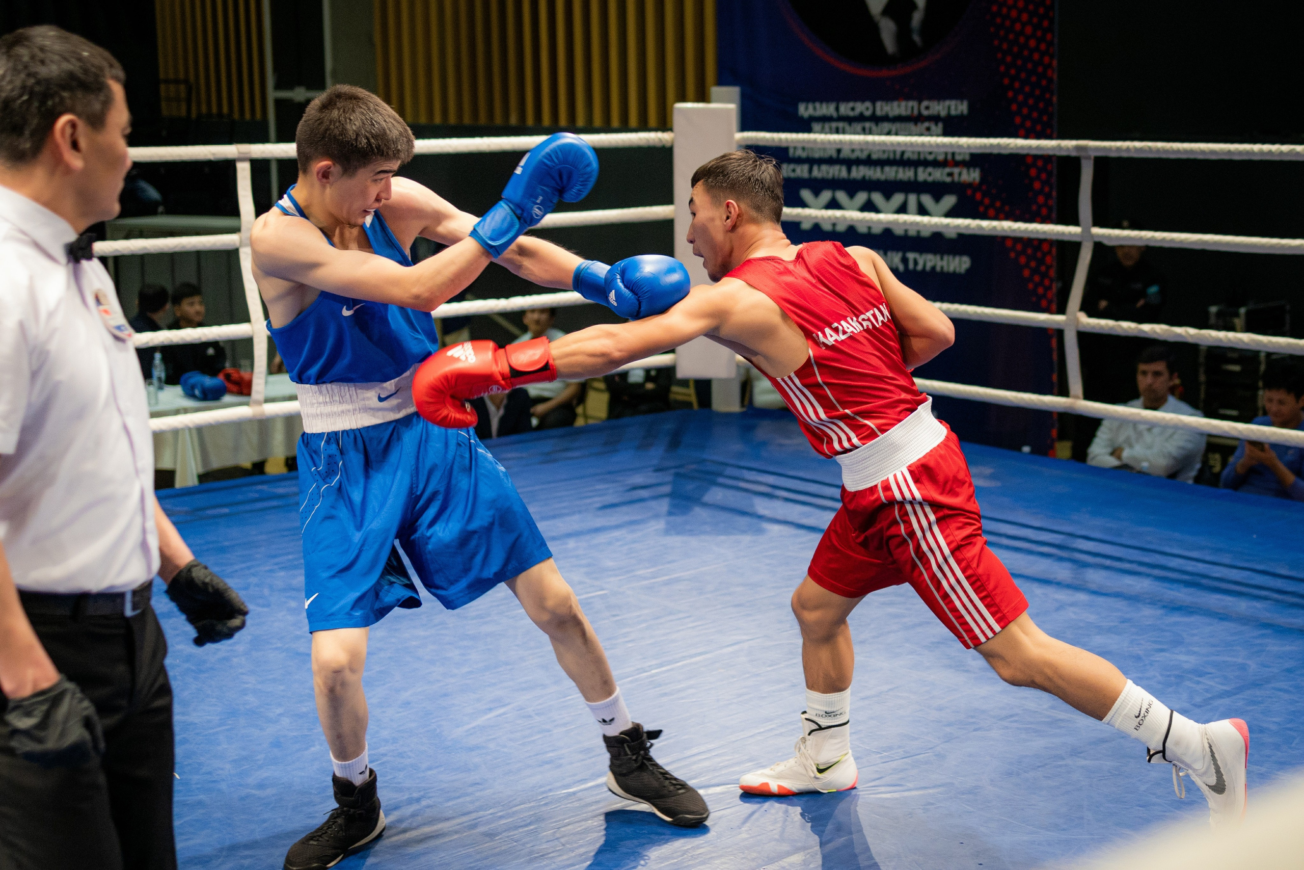 Студийный фотограф в Караганде Алексей Баранов. Фотограф Алексей Баранов. Фотостудия Flash. Семейные фотосессии в Караганде. Индивидуальные фотосессии, детские фотосессии, парные фотосессии в Караганде. Интерьерная фотосессия в Караганде. Семейный фотограф Алексей Баранов. Детский фотограф Алексей Баранов. Художественный фотограф Алексей Баранов. Свадебный фотограф Алексей Баранов. Черно-Белая съемка в Караганде. Самые лучшие семейный и детские фотосессии в Караганде. Контент Съемка в Караганде. SMM в Караганде. Контент фотограф Алексей Баранов. Фотограф Караганда. Фотограф. Предметный фотограф Алексей Баранов. спортивный фотограф. спорт. mma. бокс. спорт в Казахстане. фото спорта. соревнования. спортивный фотограф Алексей Баранов