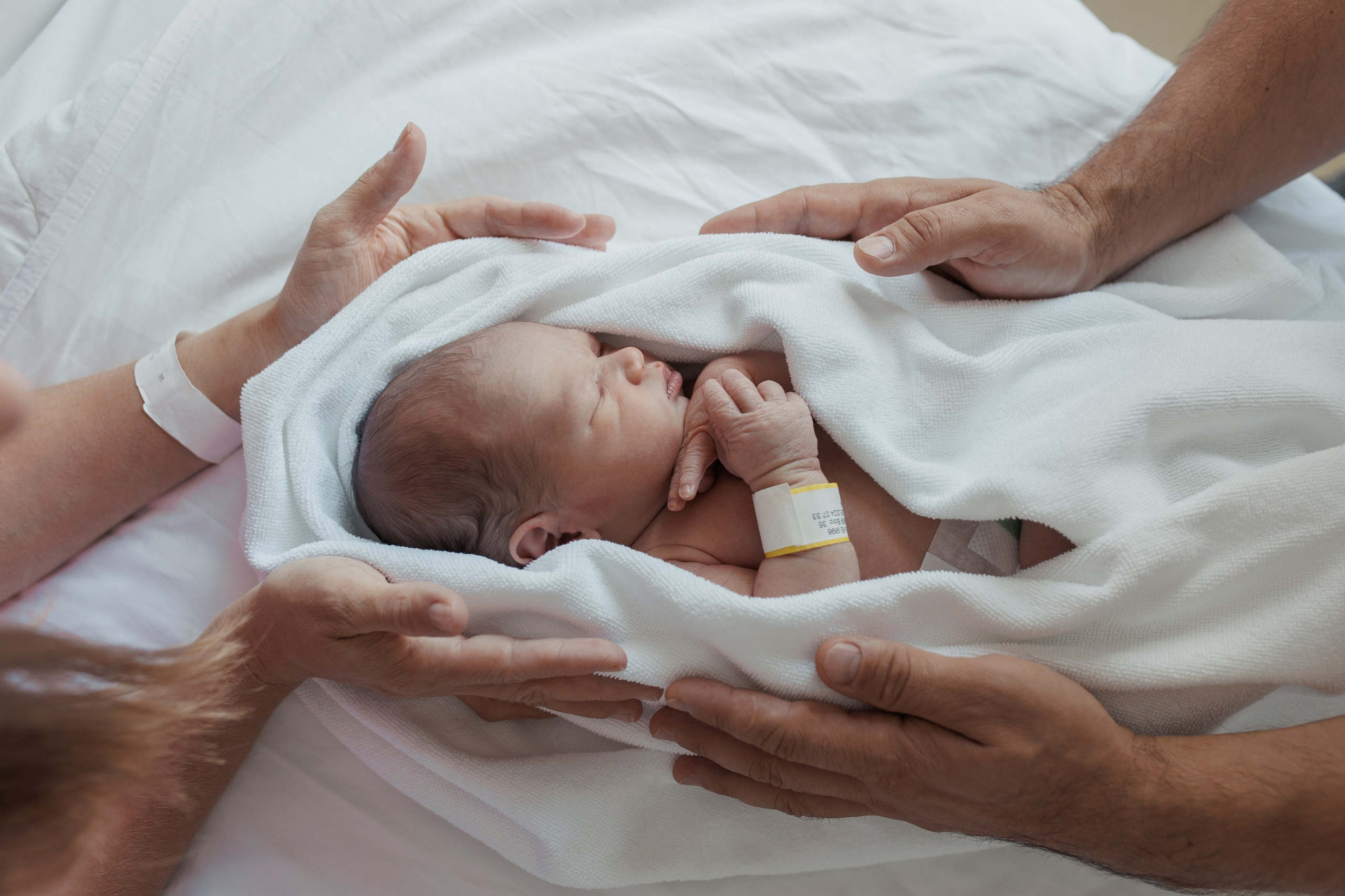Фотограф на выписку. Фотограф новорожденных Екатеринбург