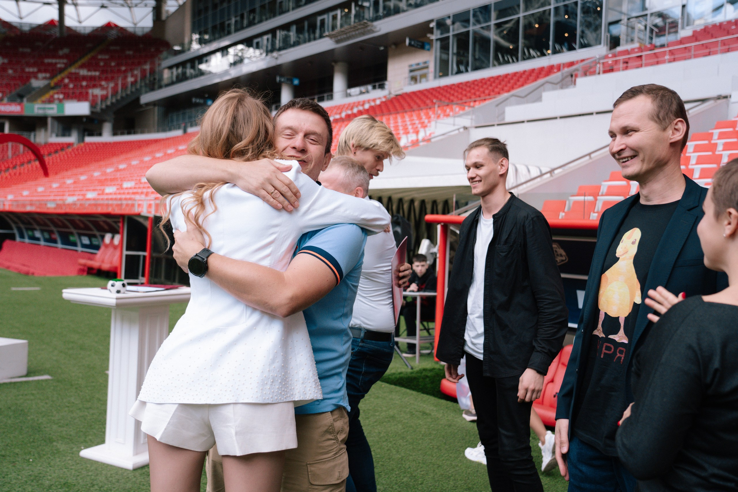 Свадебная фотосессия на стадионе Спартак Тушино